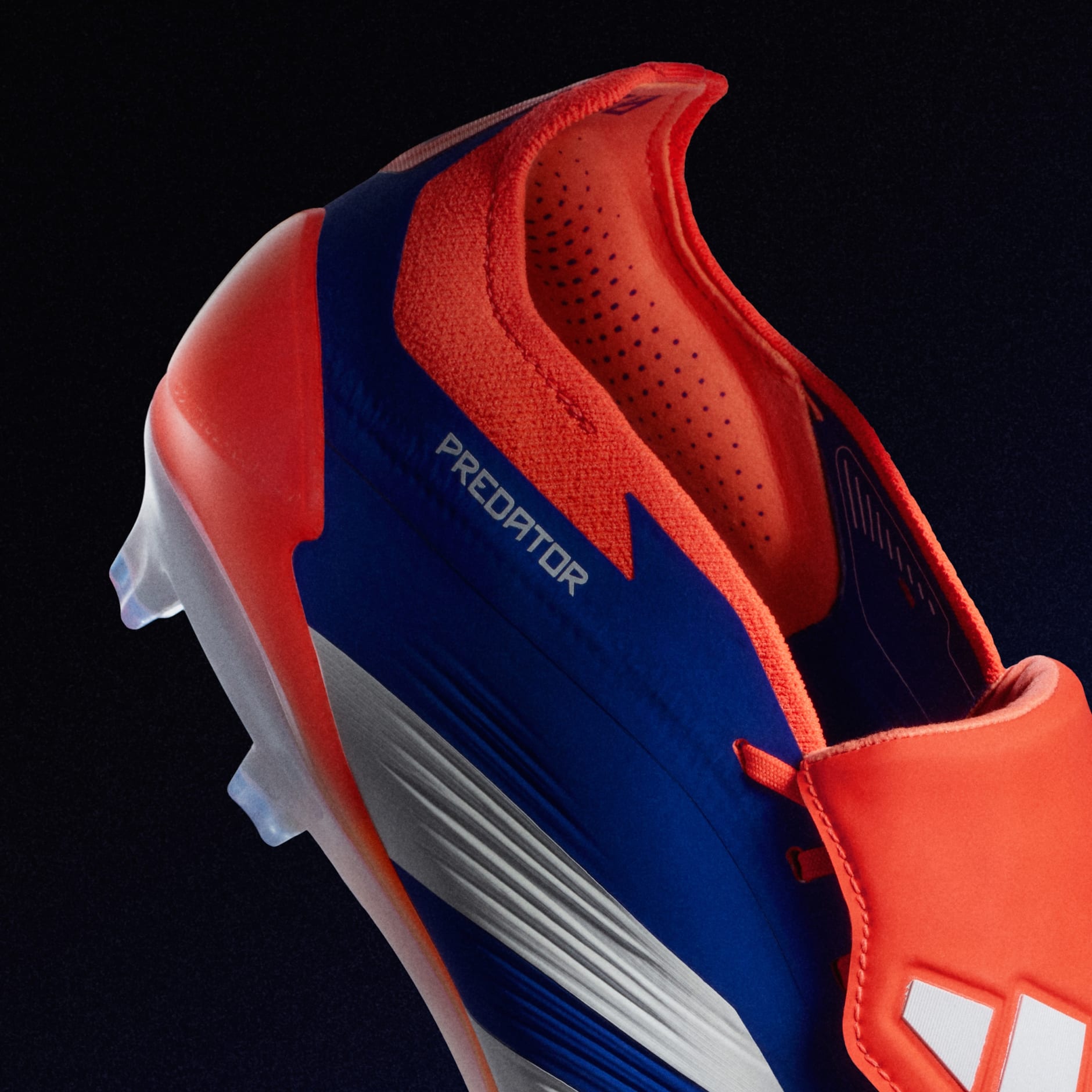 Predator Elite Fold-Over Tongue Firm Ground Boots