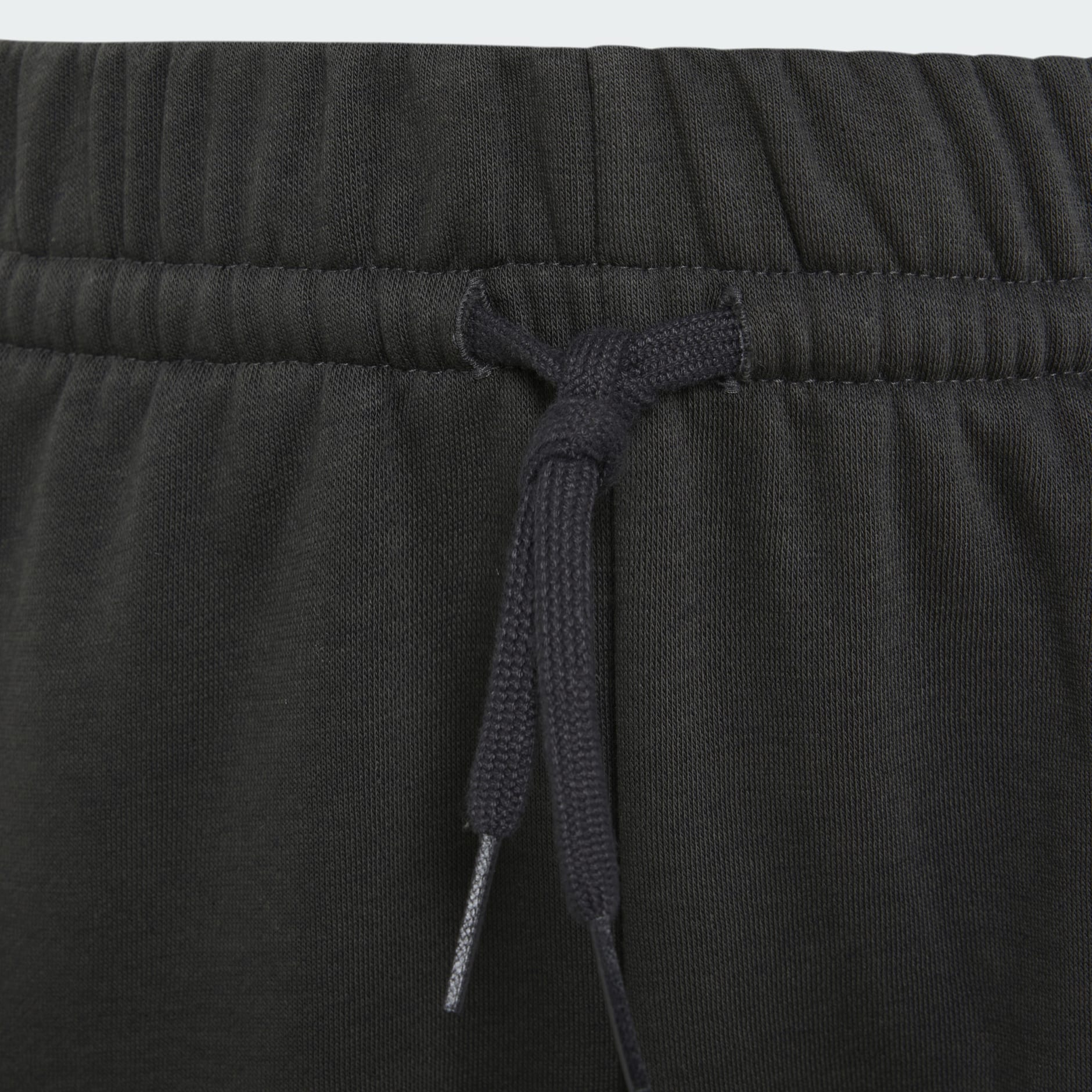 PANTALONI SCURȚI AUDI FORMULA ONE TEAM DNA PENTRU TINERI