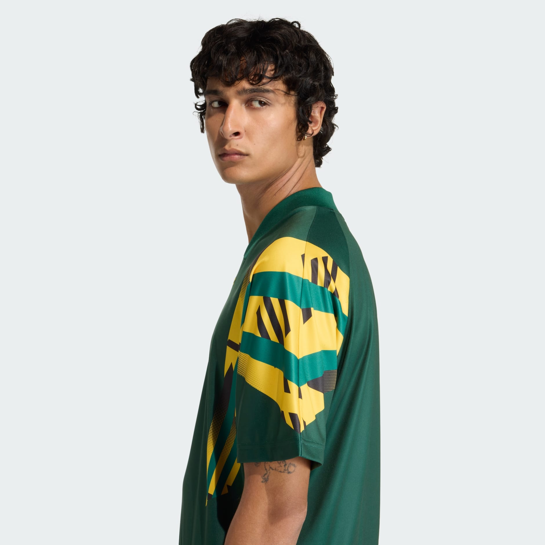 قميص SANTIAGO مطبوع بالكامل