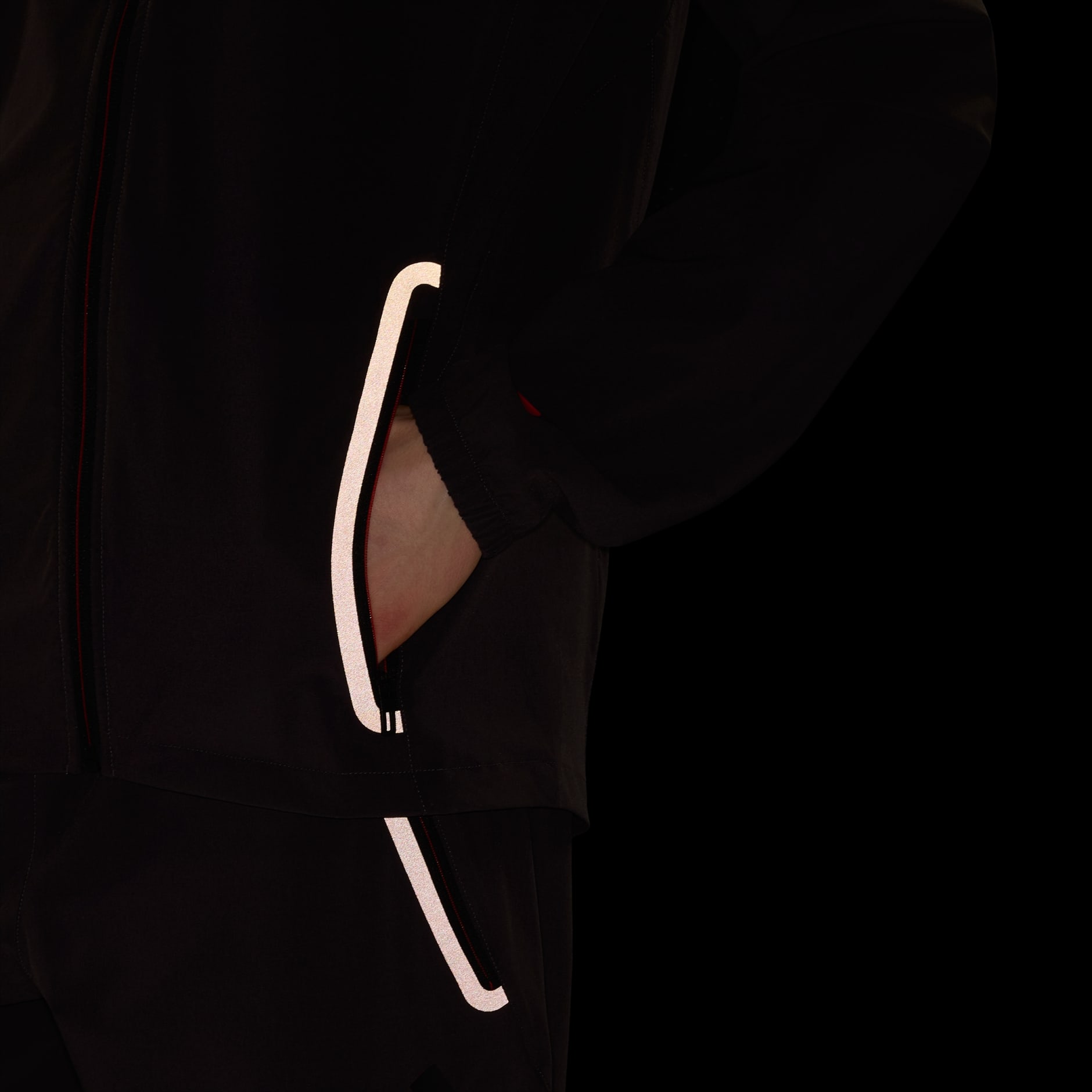 JAKNA AUDI REVOLUT F1 TEAM DNA VIS TECH