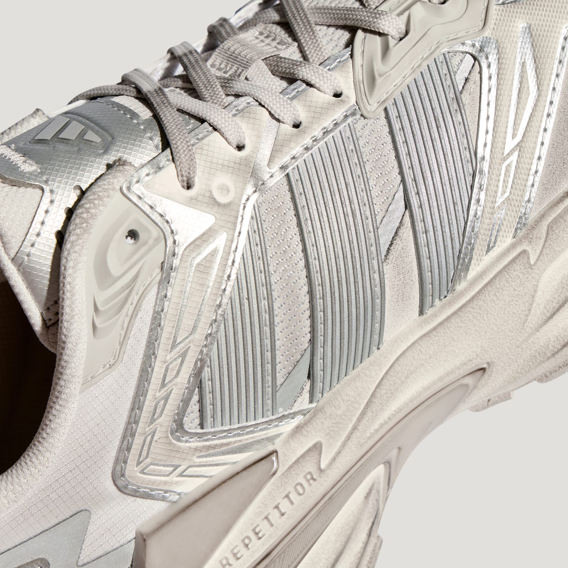 XLG Storm Edge Shoes