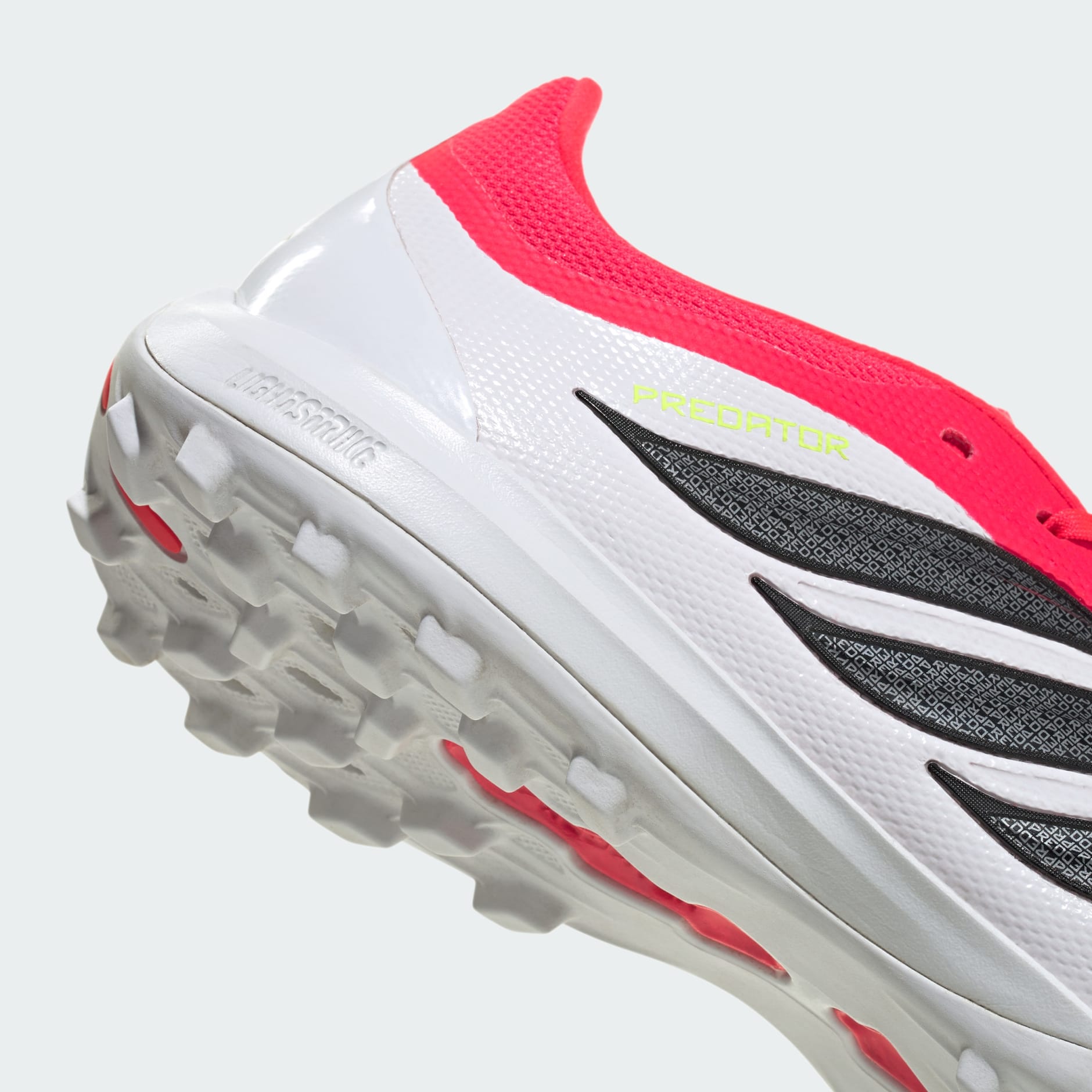 PREDATOR LEAGUE Turf Football Shoes