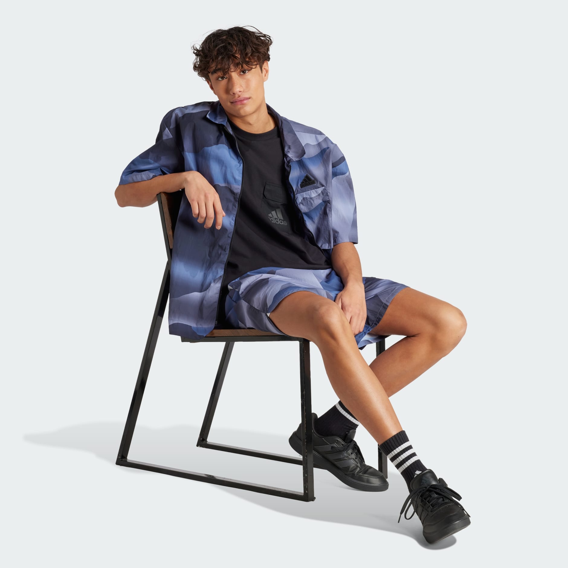 City Escape Shorts