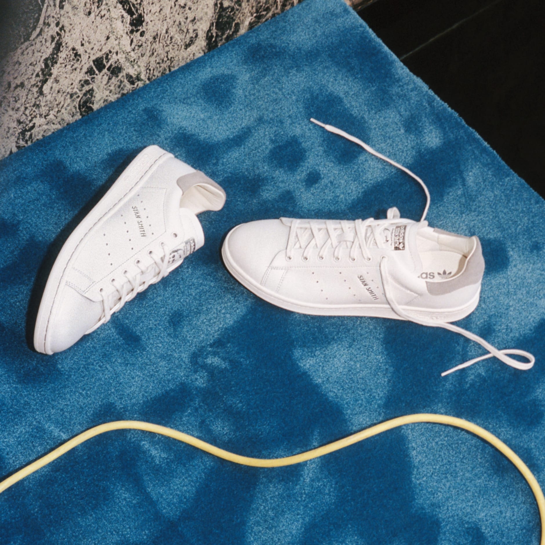 overskud Quagmire dechifrere adidas Stan Smith Lux Shoes - White | adidas UAE