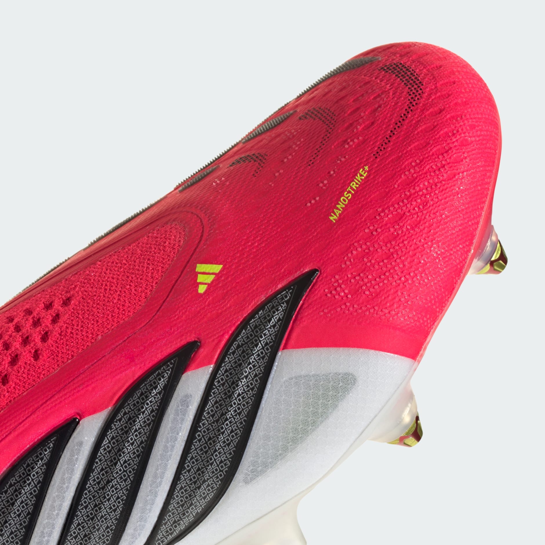 Kopačke bez vezica za mekanu podlogu PREDATOR ELITE