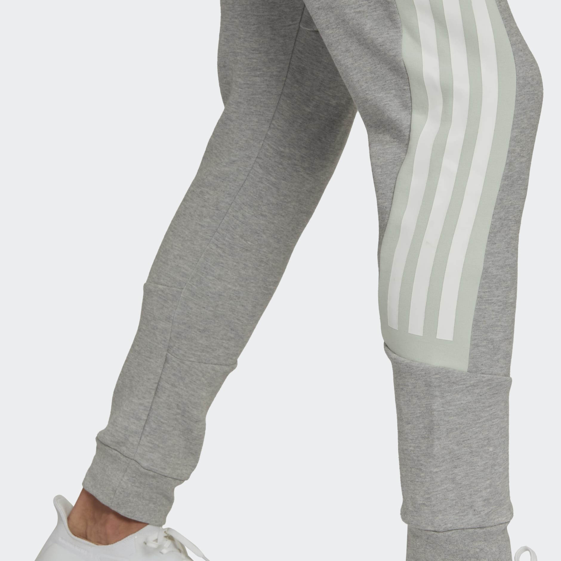 Future Icons 3 Stripes Pants 9444