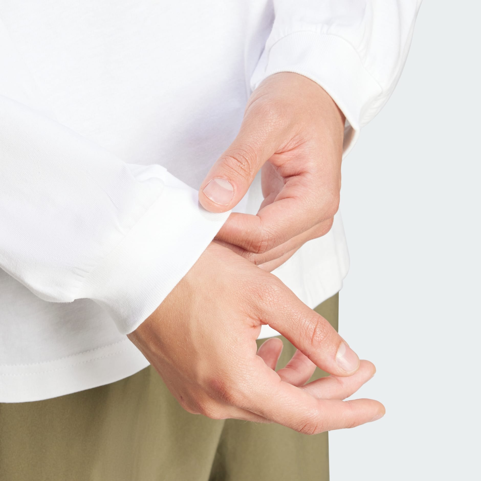 Essentials Big Logo Single Jersey Long Sleeve Tee