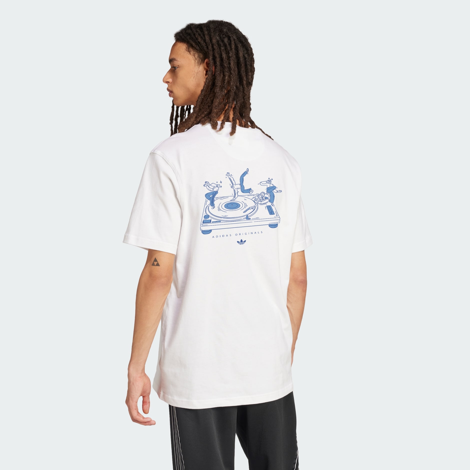 DANCING GRAPHIC TEE