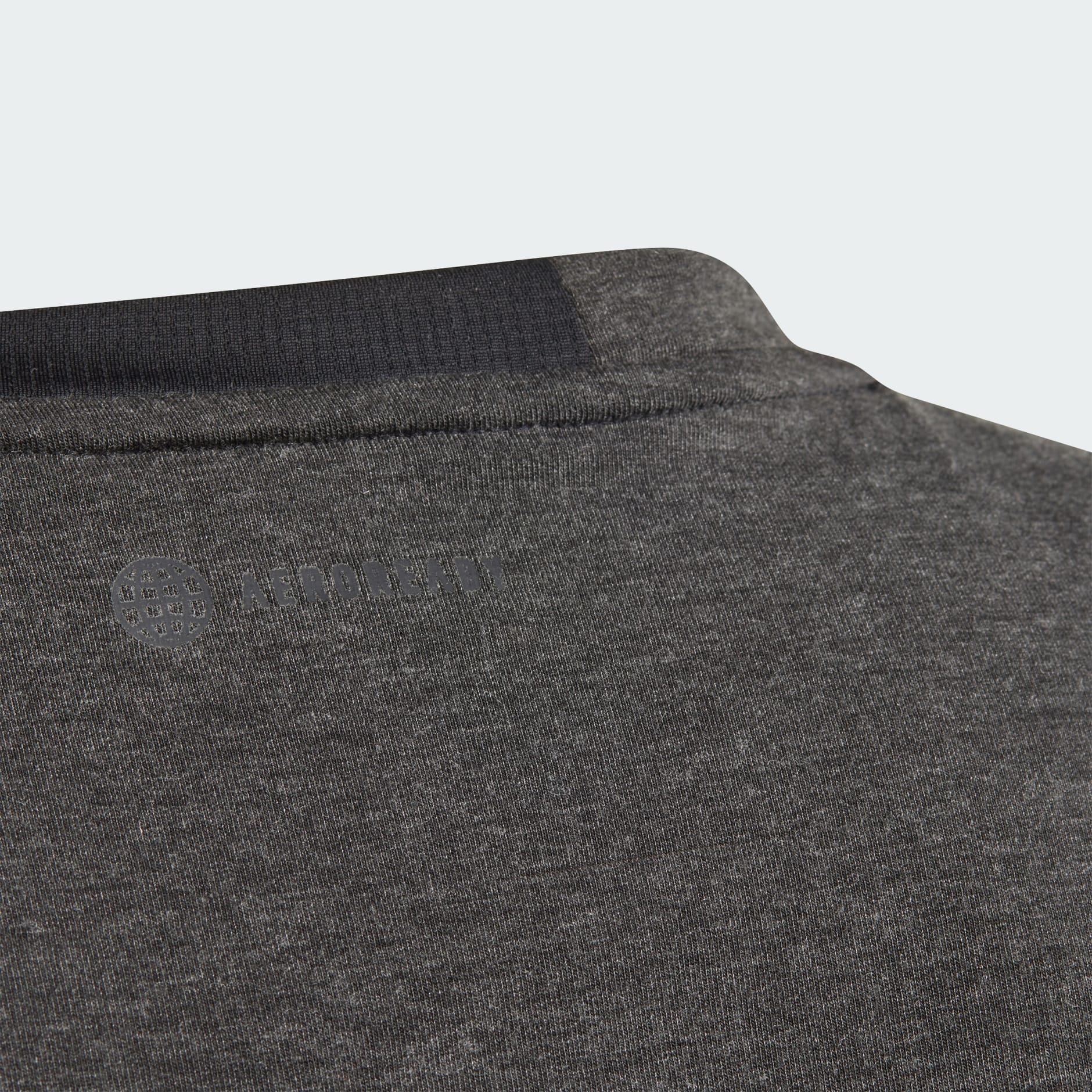 טי שירט לאימונים Designed for Training