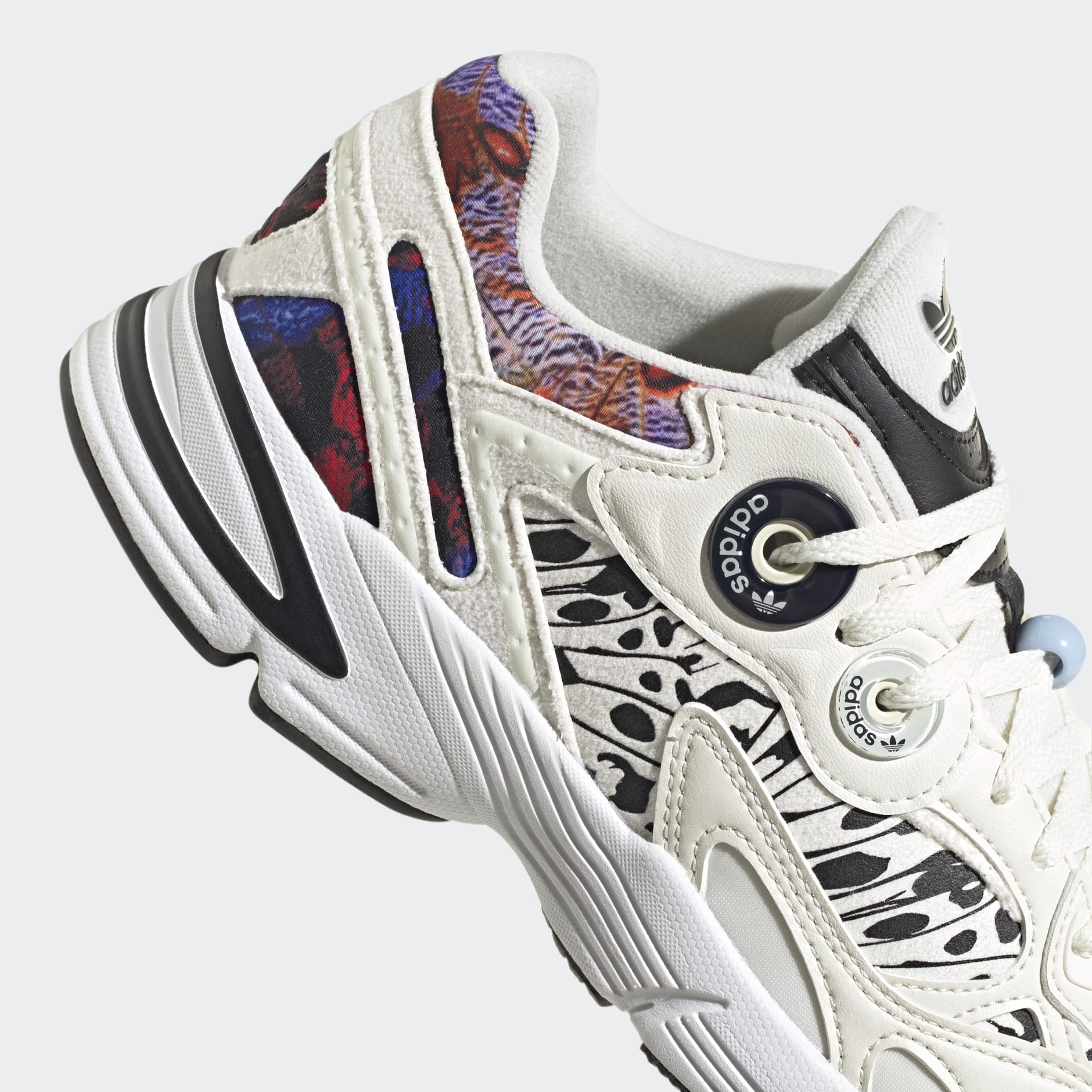 Astir Shoes