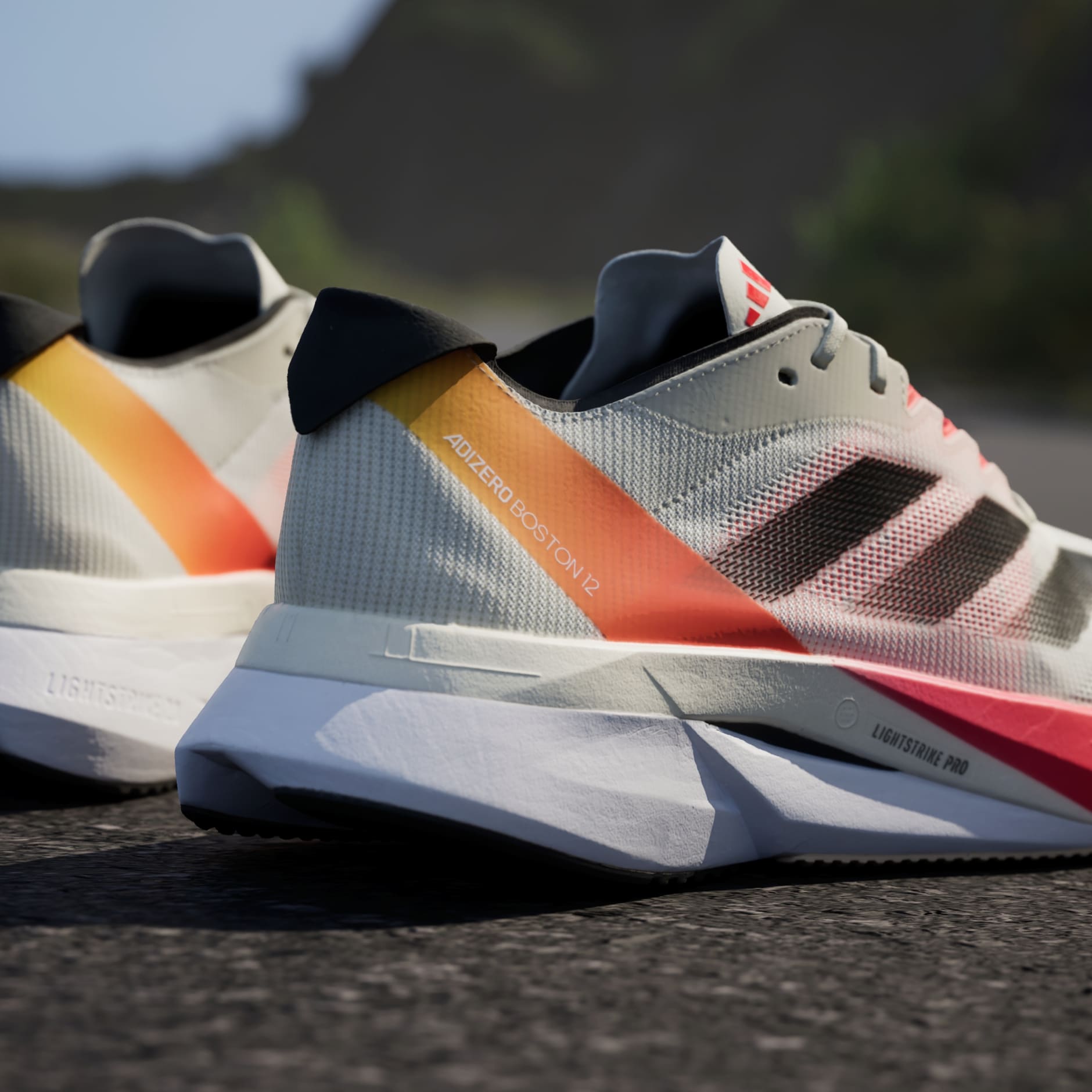Tenis Adizero Boston 12