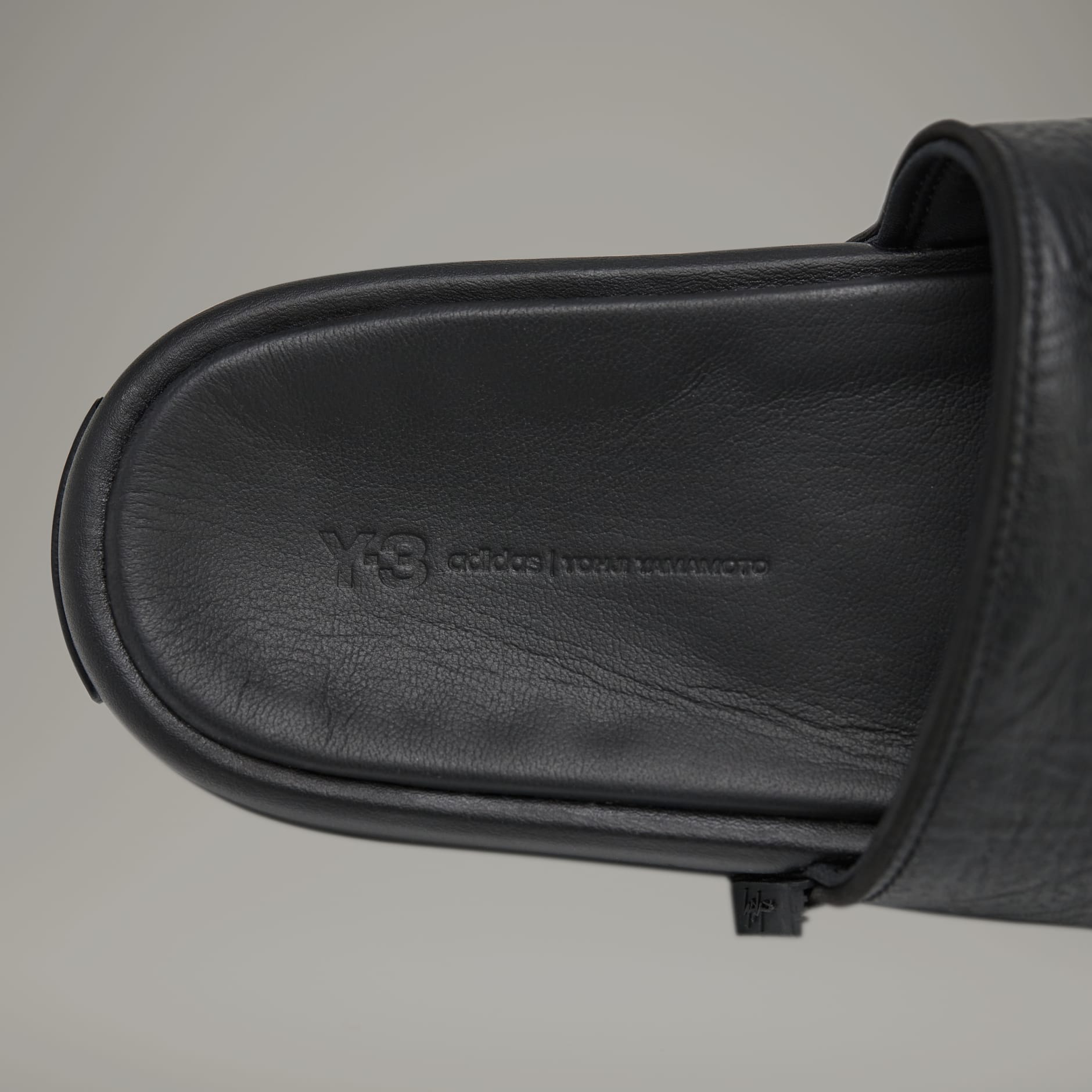 Y-3 Slides