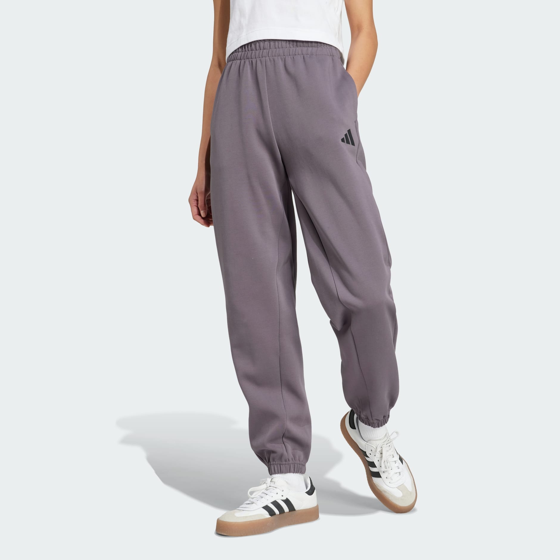 Future Icons Small Logo Pants