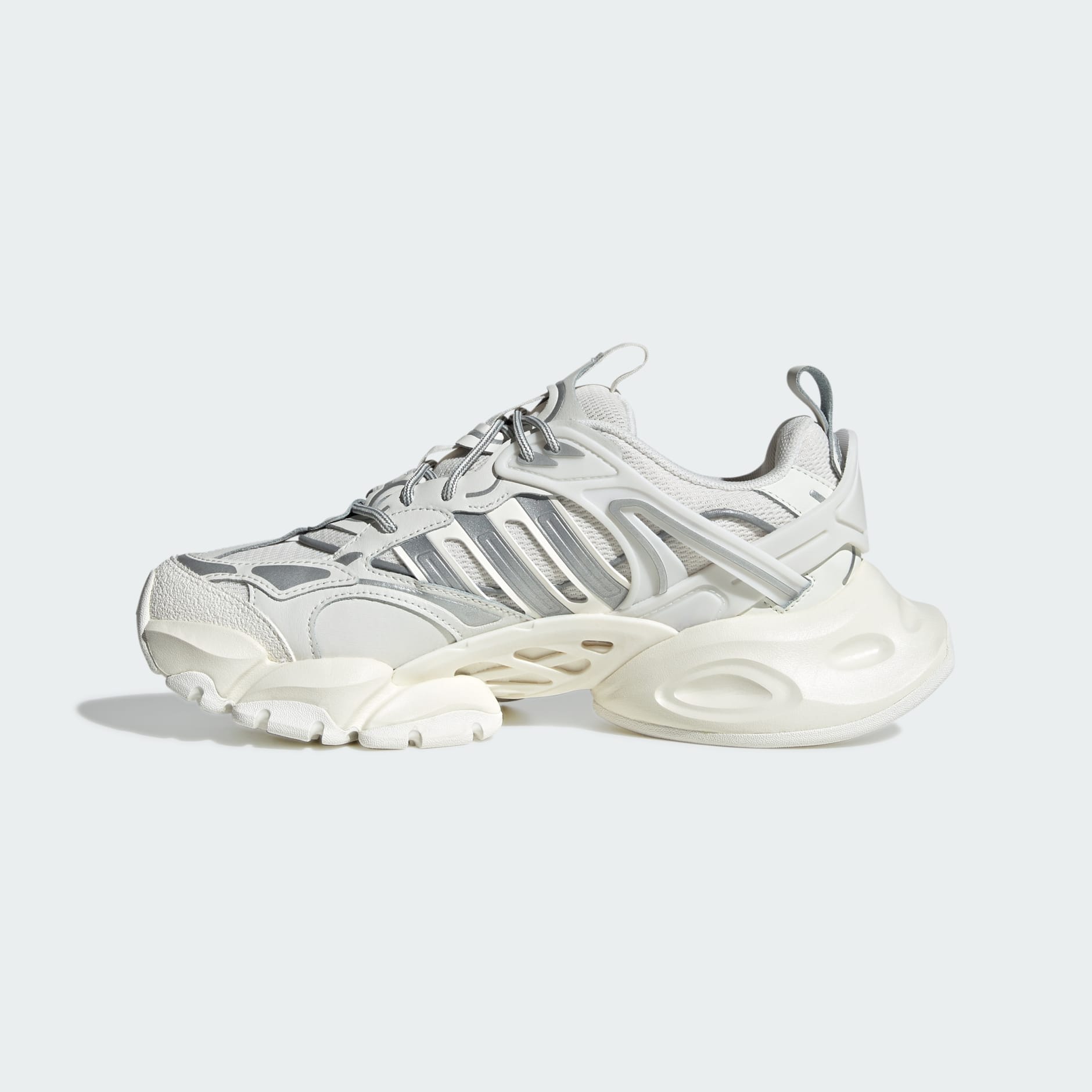 XLG Runner Deluxe Shoes