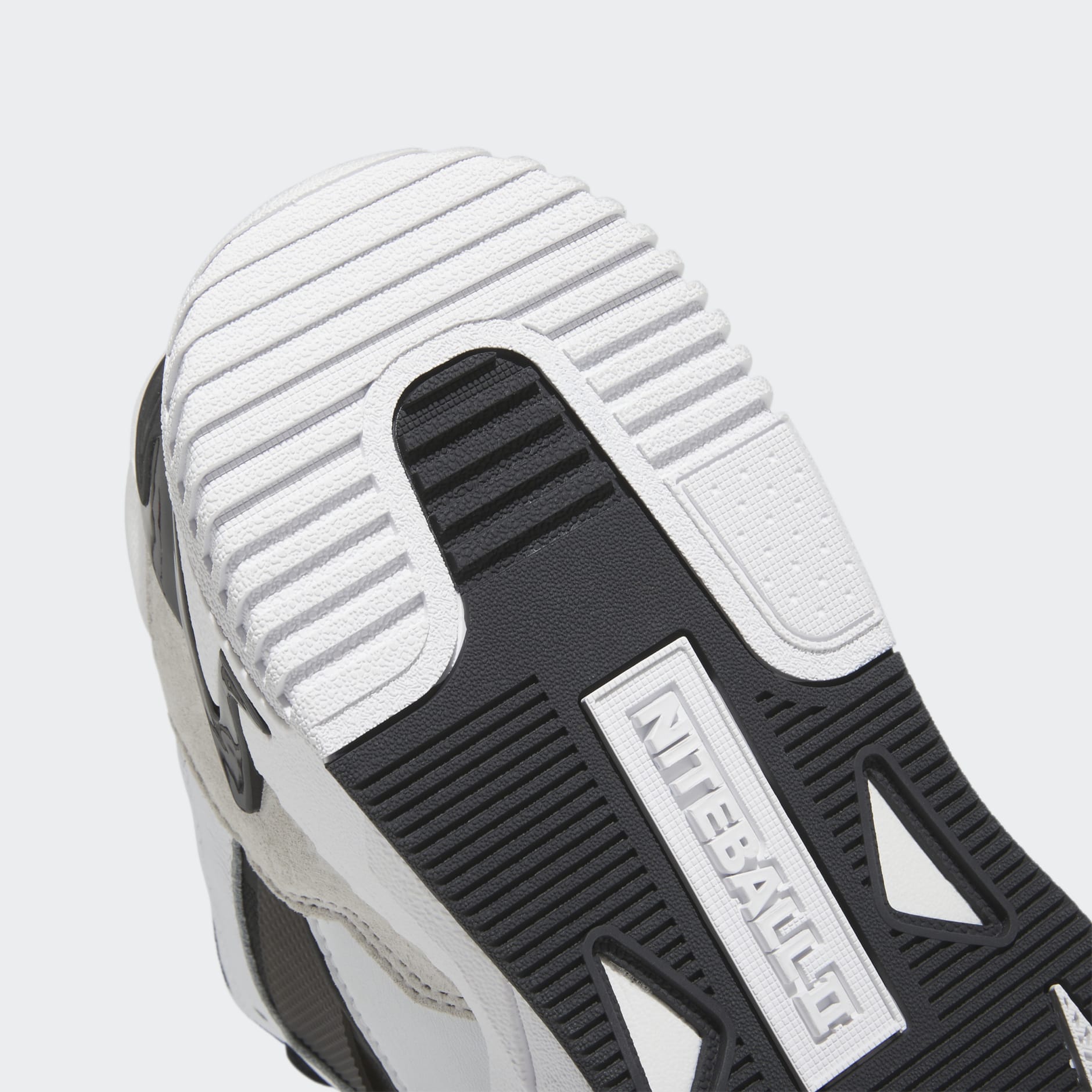 Niteball II Shoes