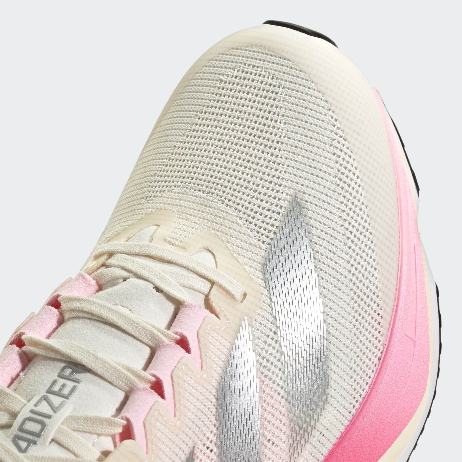 Adizero Boston 12 跑鞋