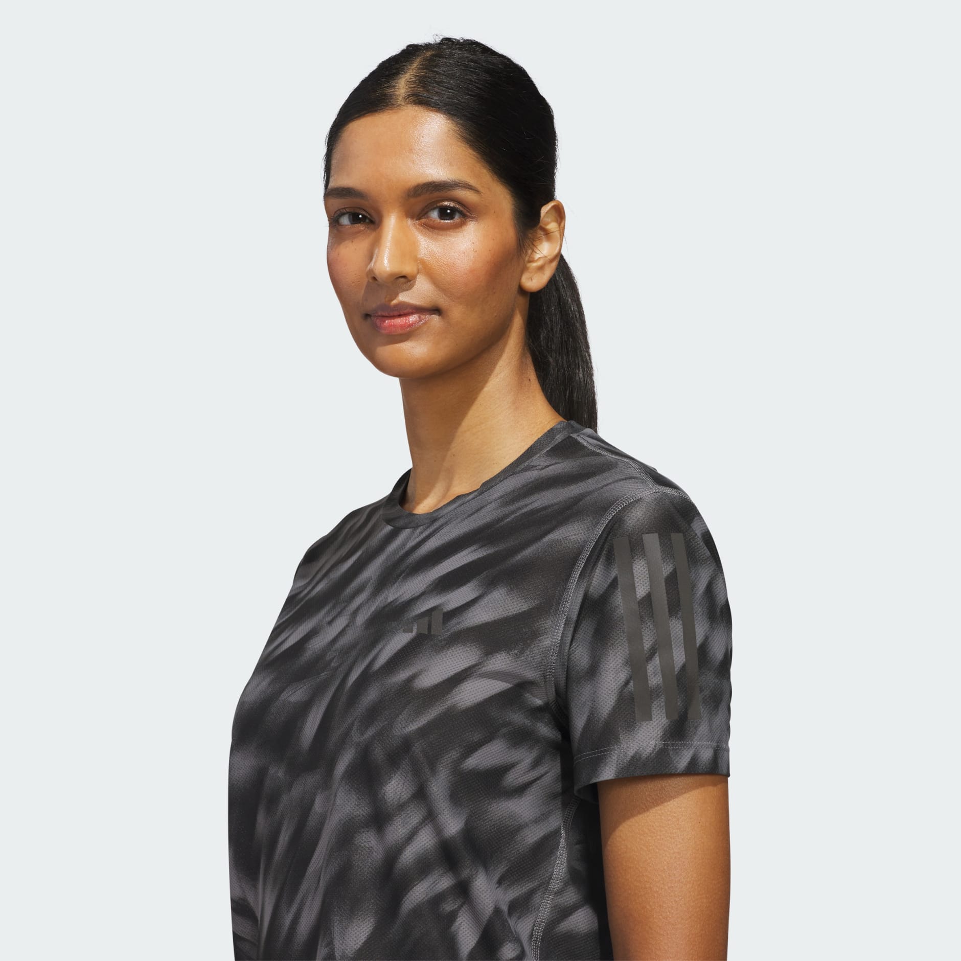 Own The Run Allover Print חולצת