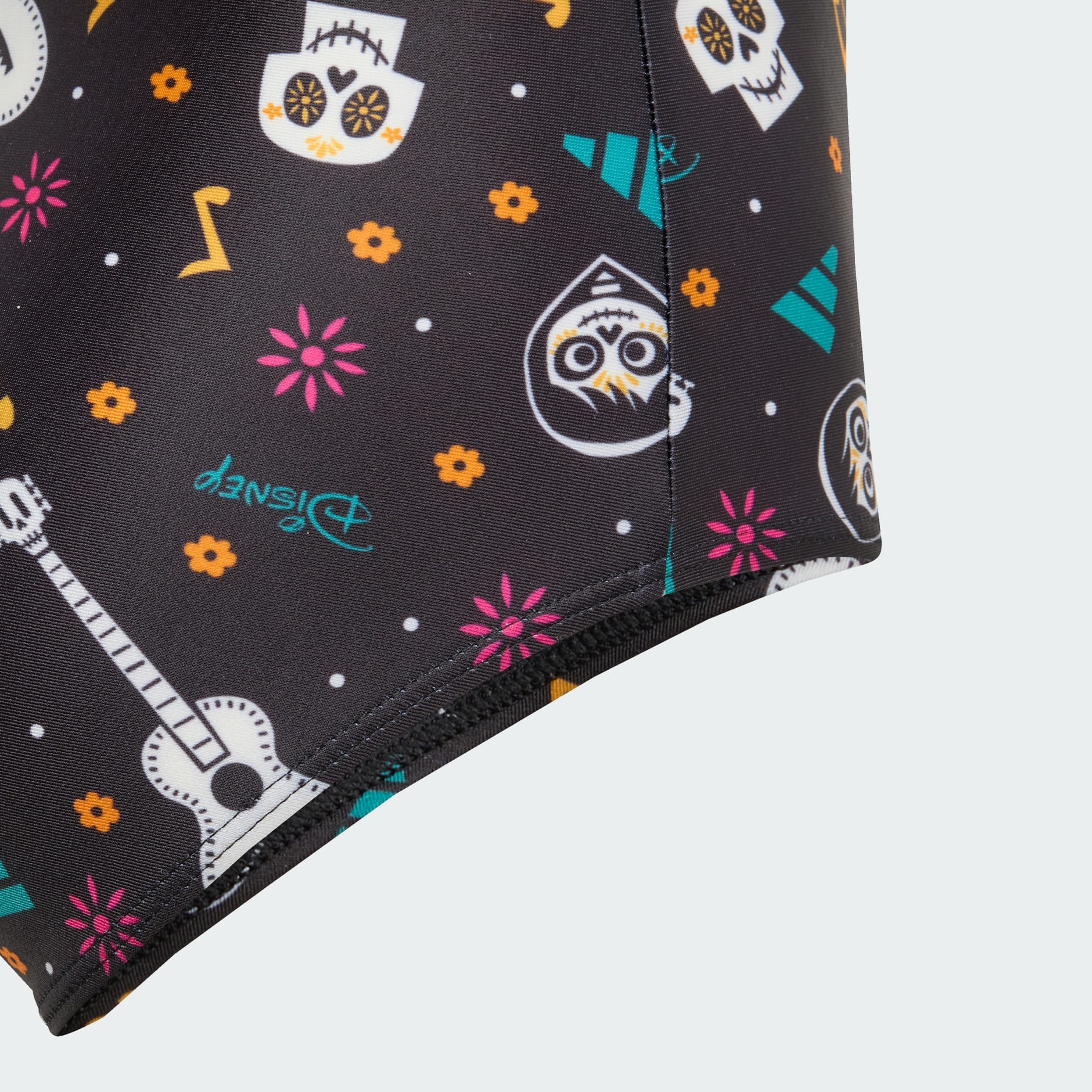 رداء سباحة أديداس Pixar للأطفال