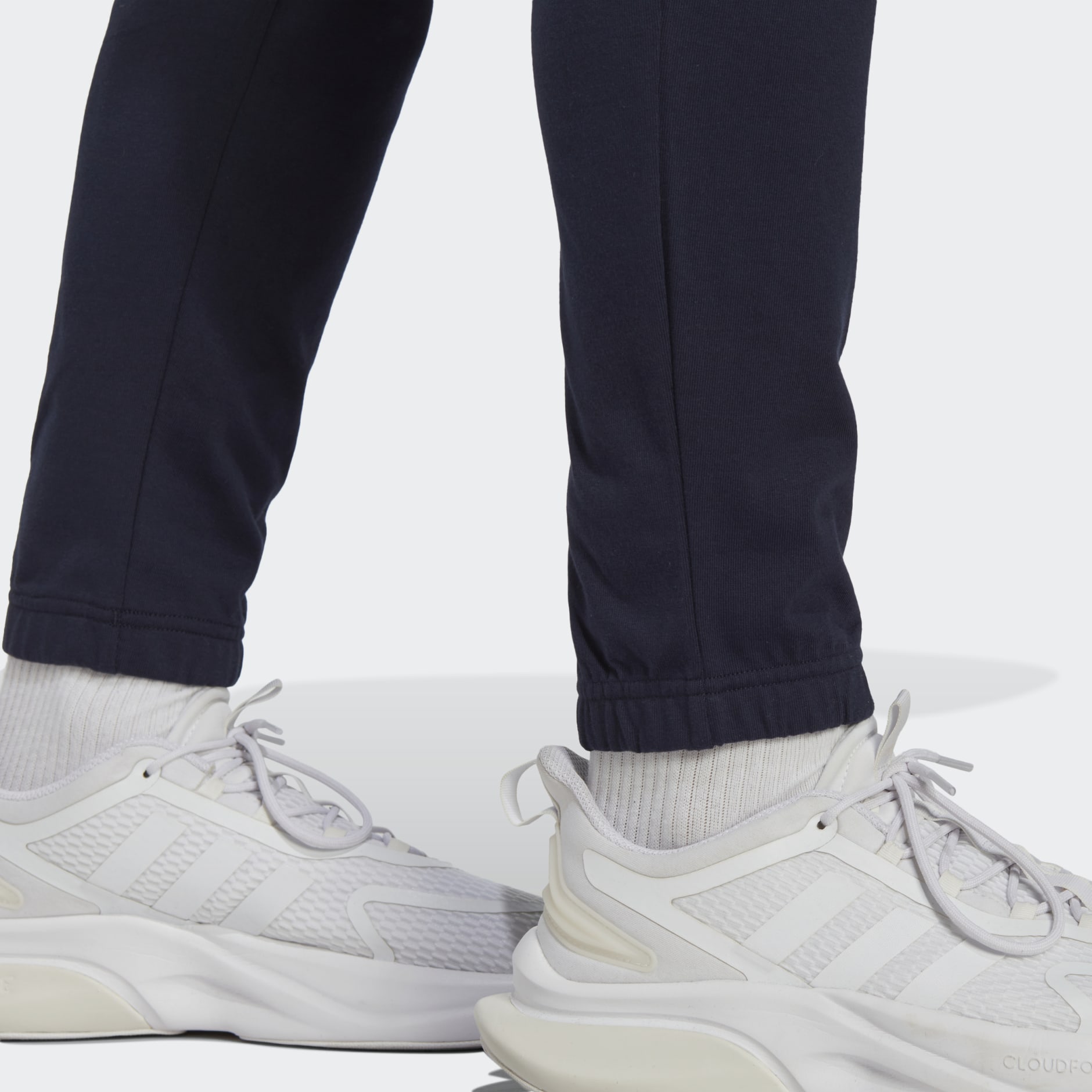 Essentials Single Jersey Tapered Badge of Sport Pants