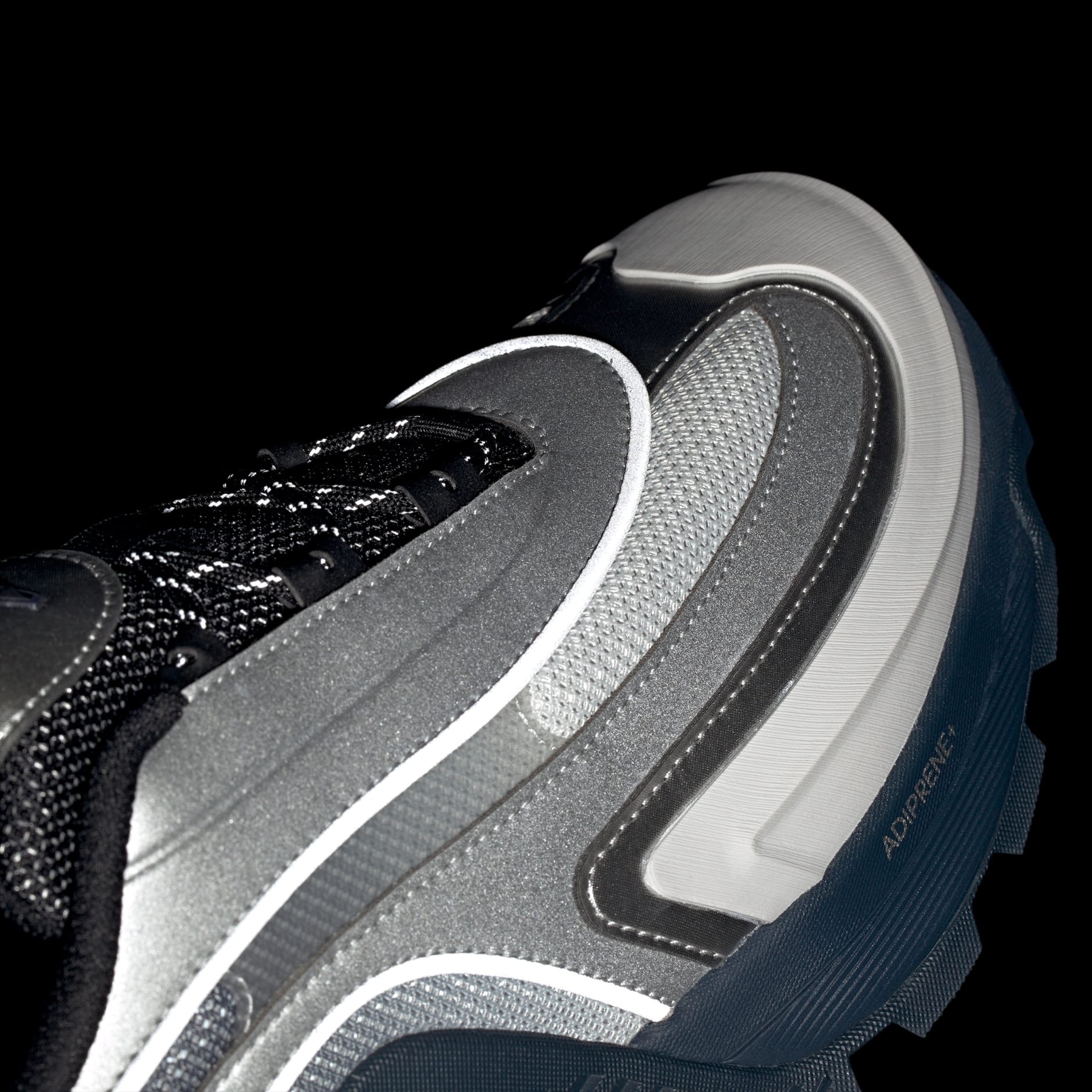 Wonder Runner Turbo Shoes