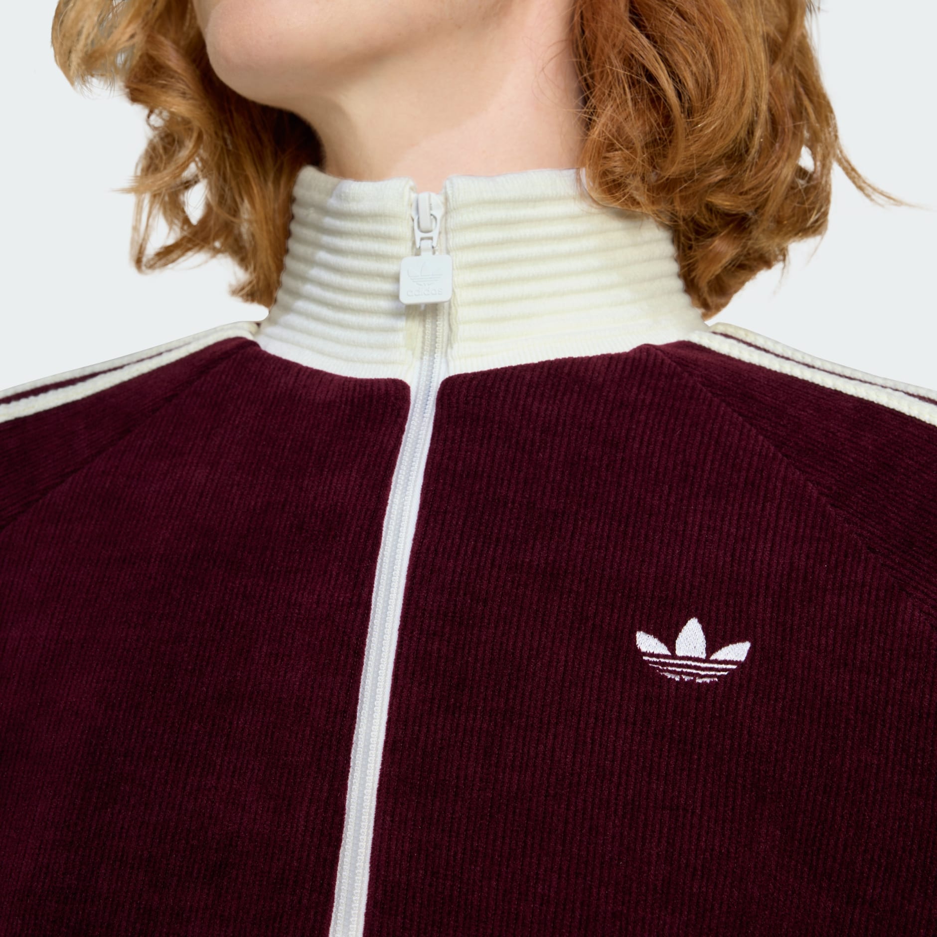 BLUZĂ DE TRENING ADIDAS ORIGINALS TRICOTATĂ, DIN CATIFEA