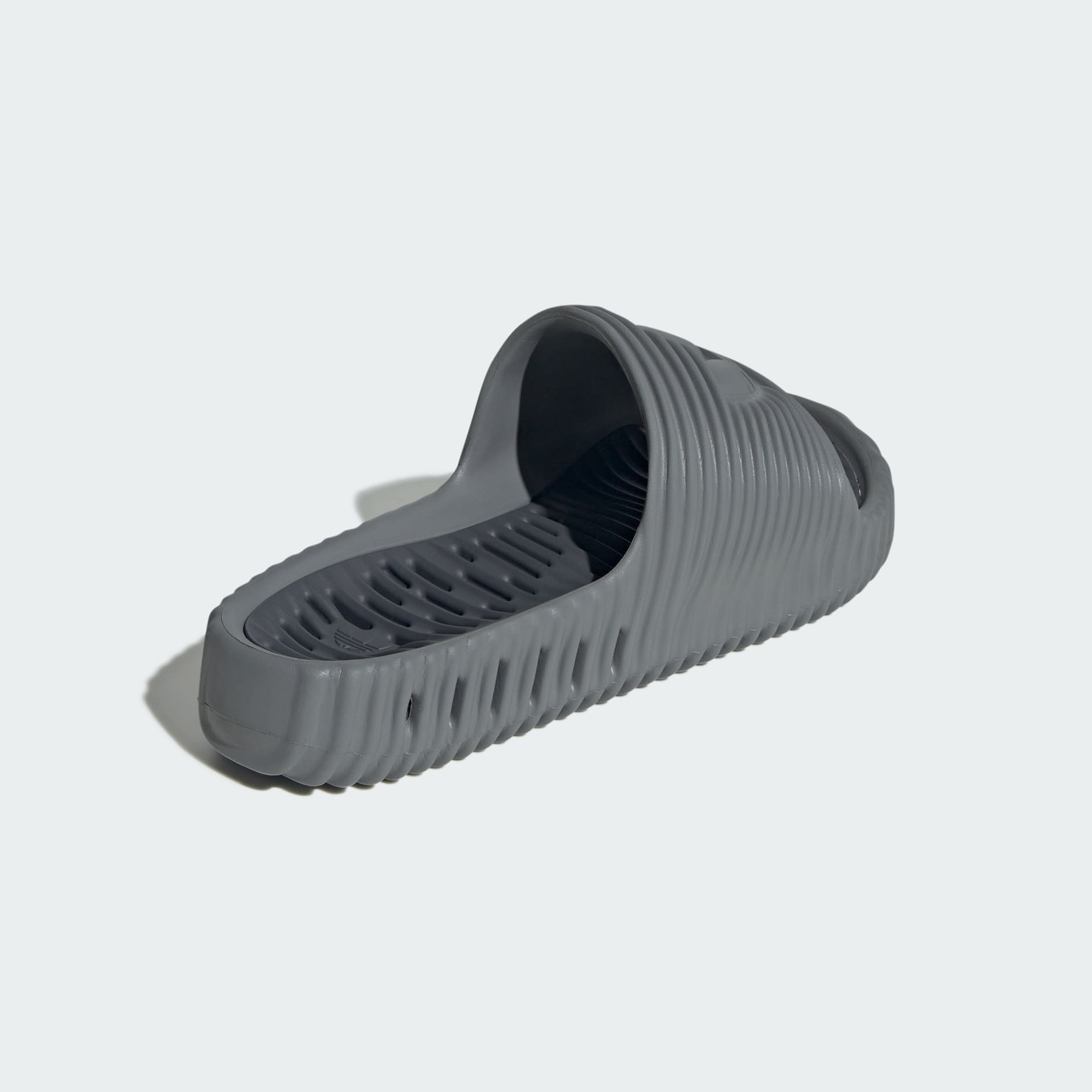 Natikače Adilette 25