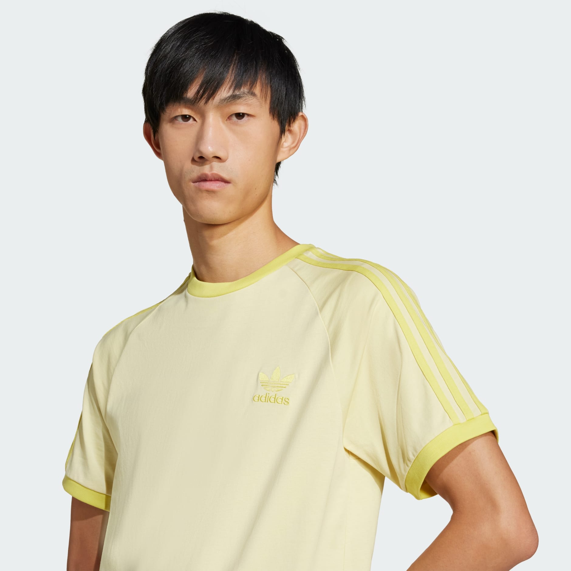 Tシャツ・カットソー adidas Adicolor Classic 3S Tee JN7021 Clothing - Adicolor Classics 3-Stripes Tee - Yellow | adidas