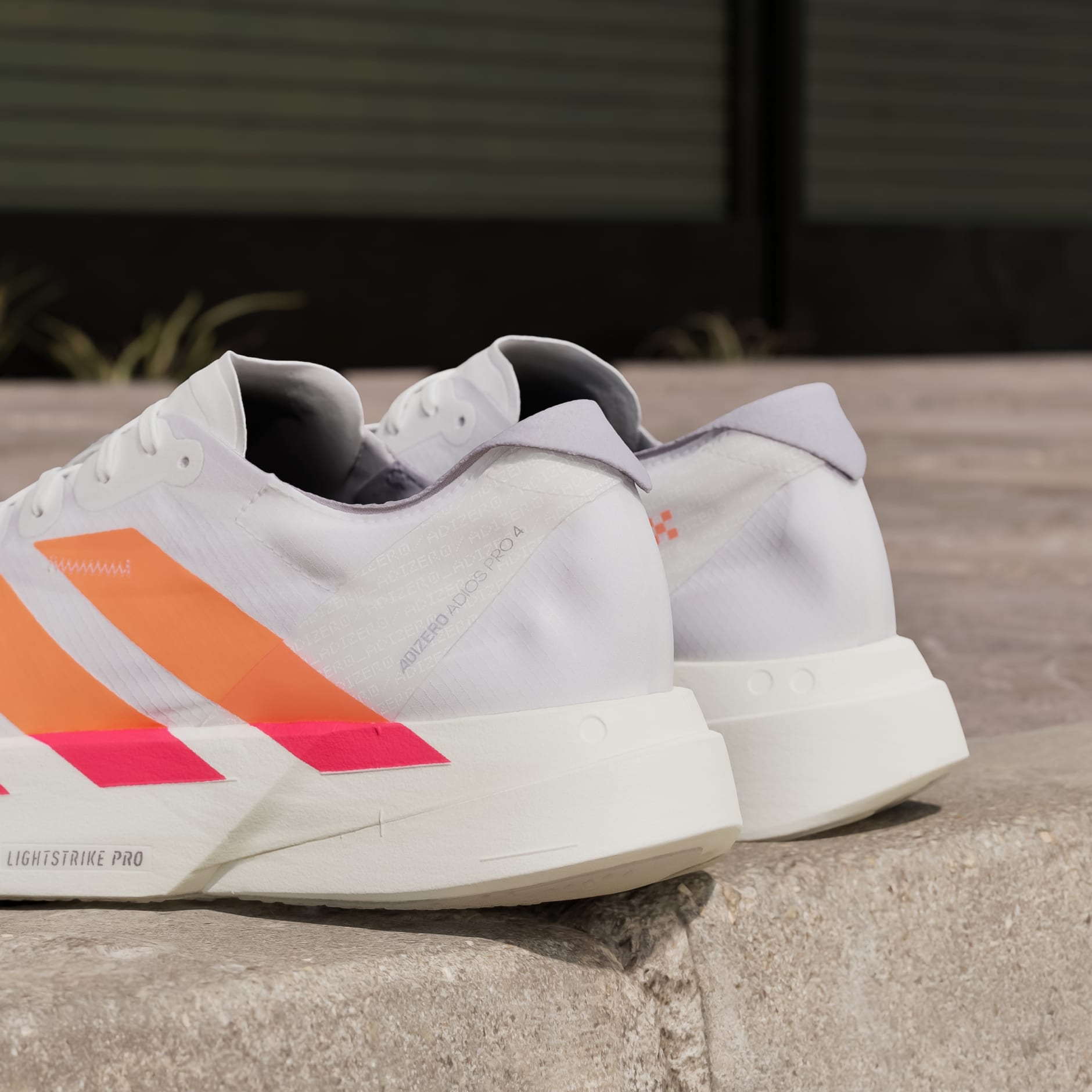 Adizero Adios Pro 4 跑鞋