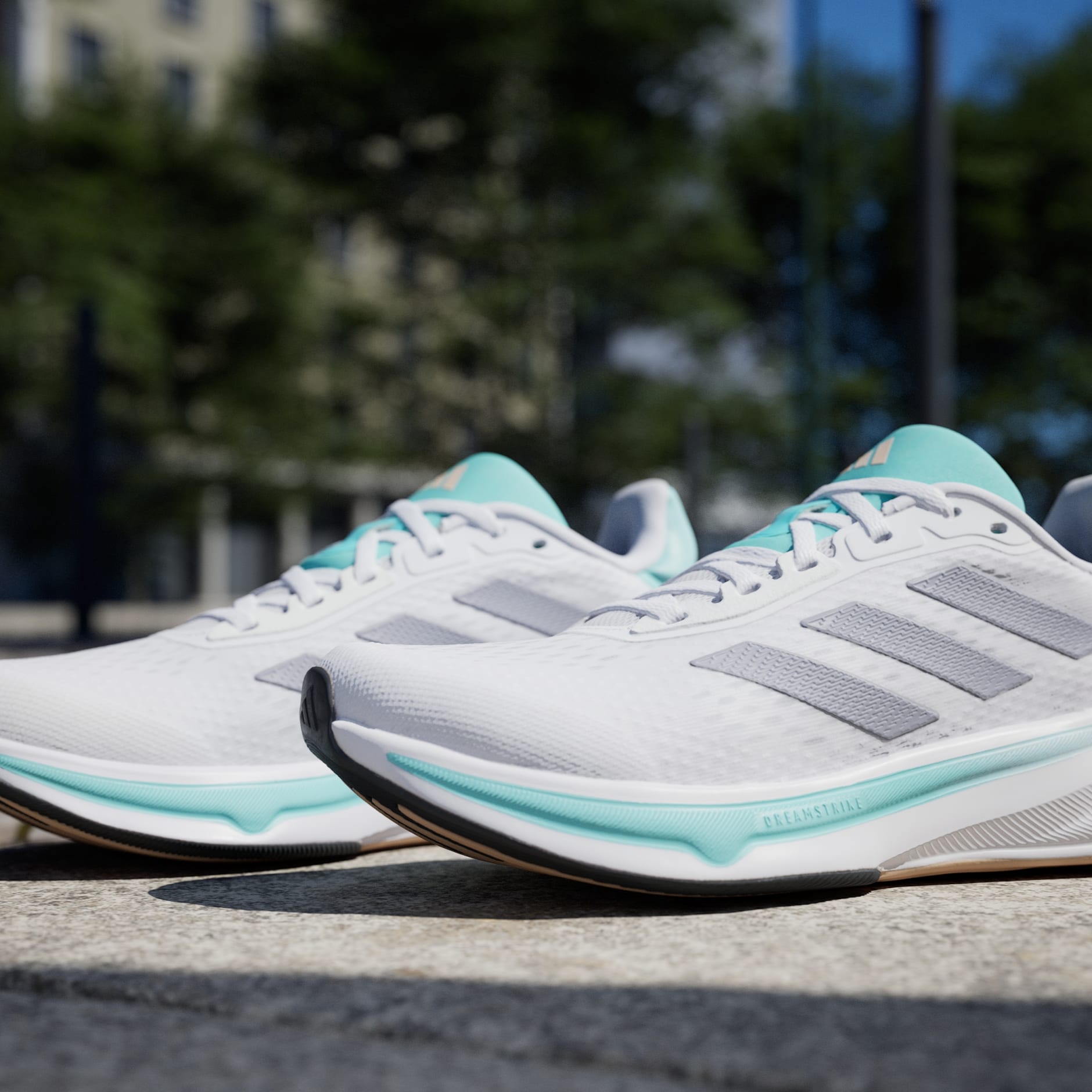 Response Super Shoes