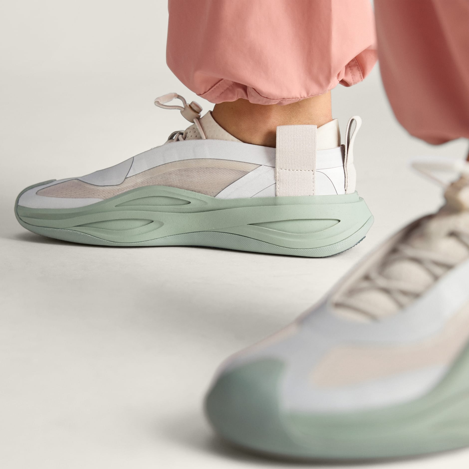 Pantofi adidas by Stella McCartney Sportswear Low Ground