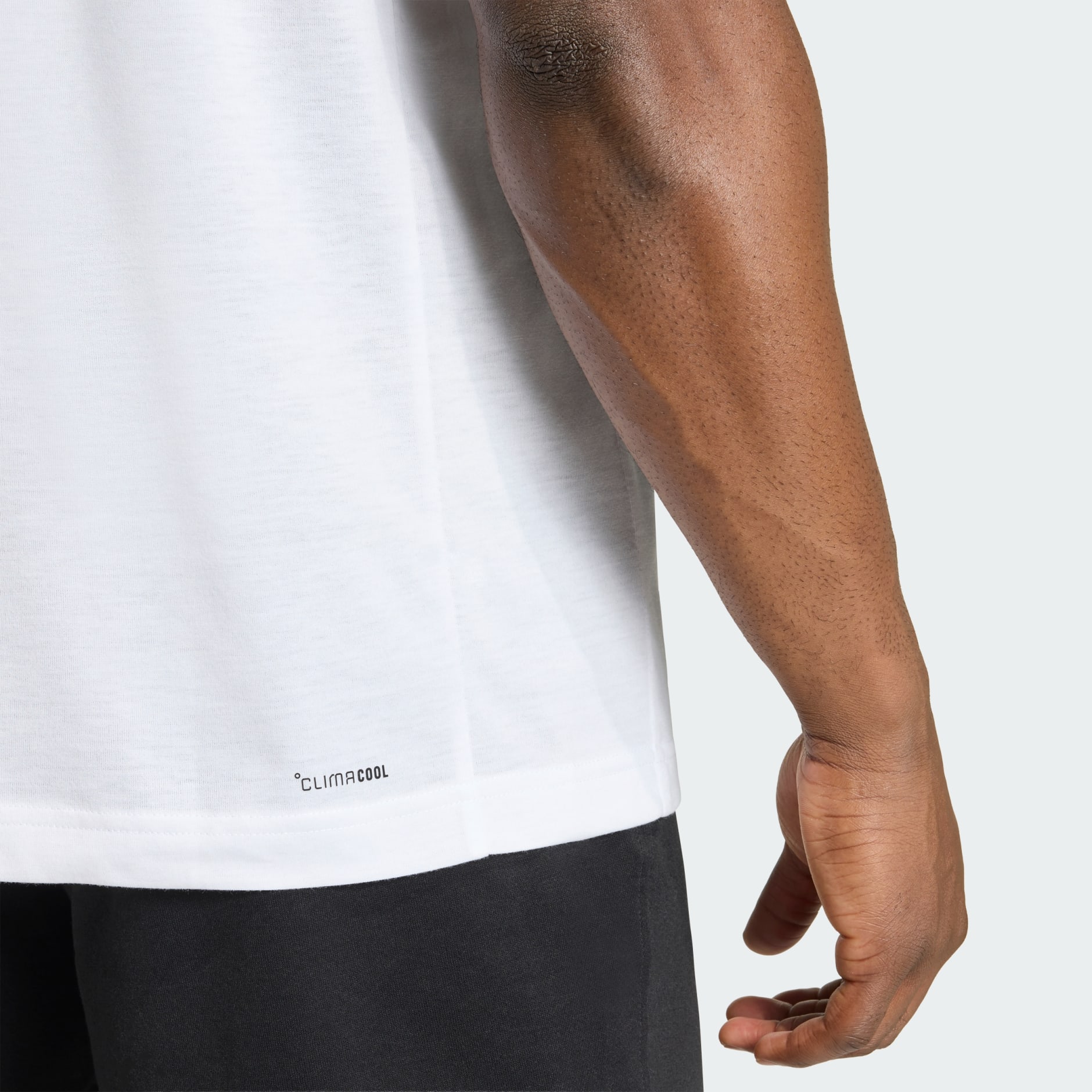 T-SHIRT WORKOUT ESSENTIALS FEELREADY LOGO