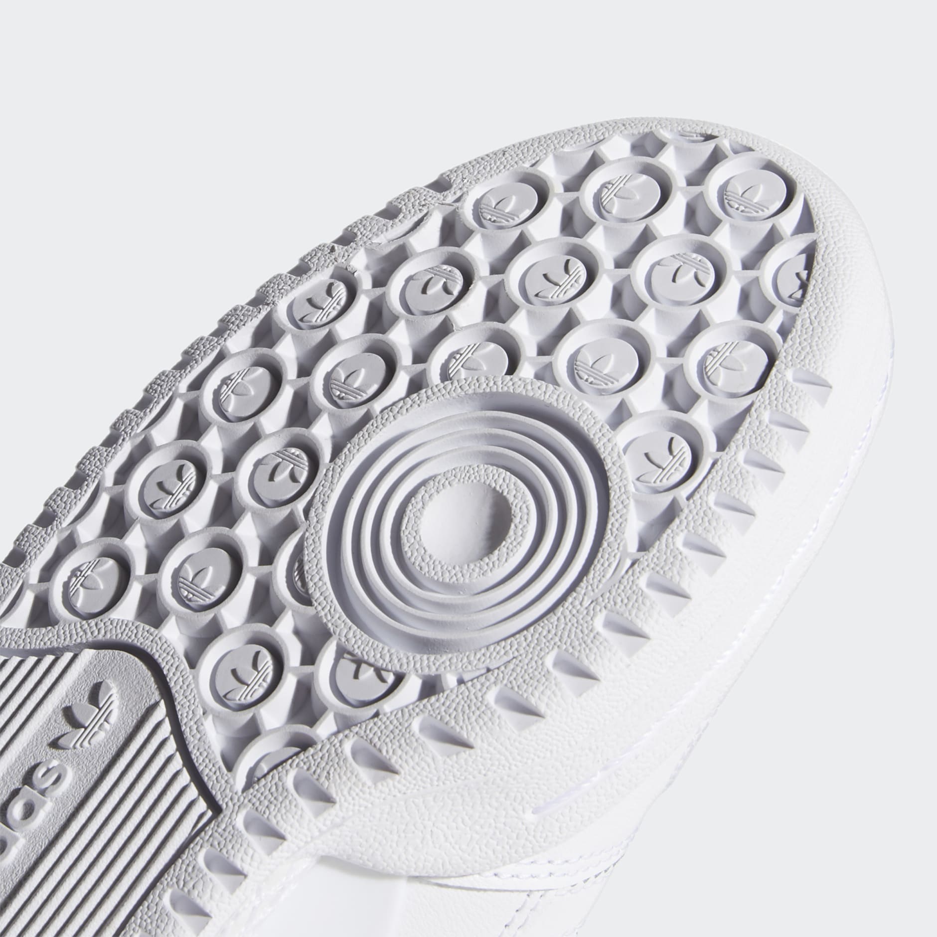 Forum Mid Shoes