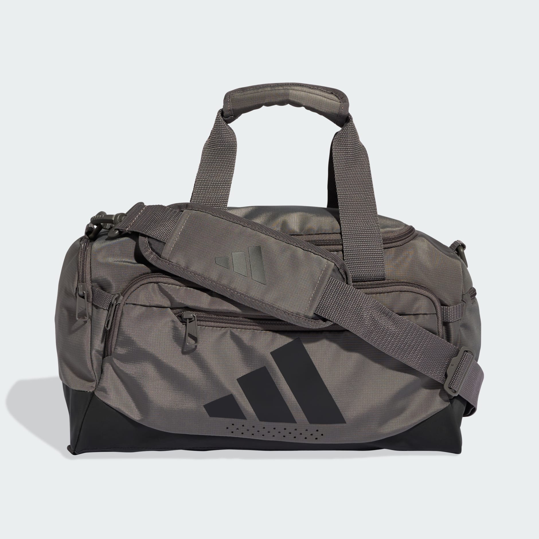 حقيبة TRAINING DEFENDER DUFFLE XSMALL