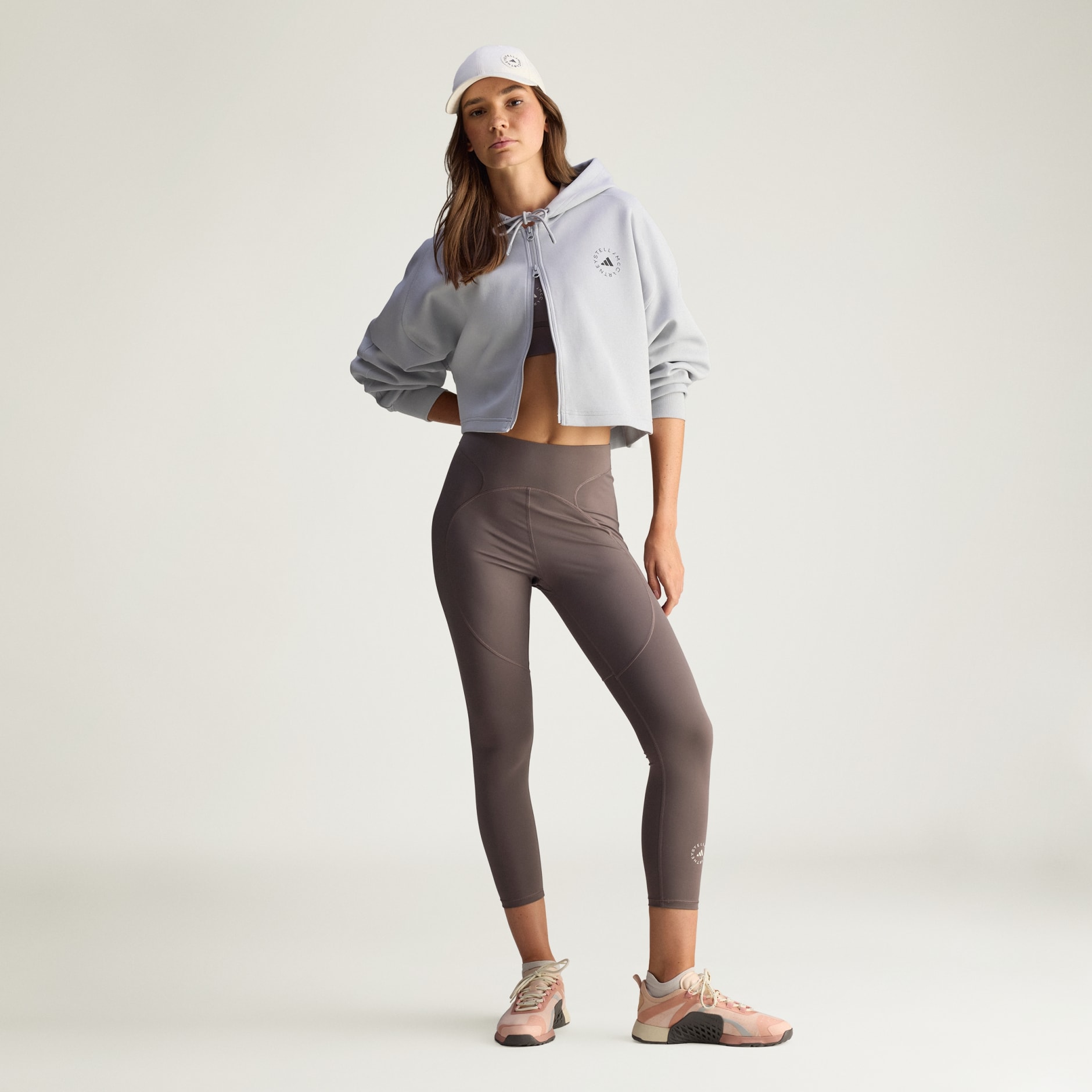 Skraćena majica s kapuljačom adidas by Stella McCartney Sportswear