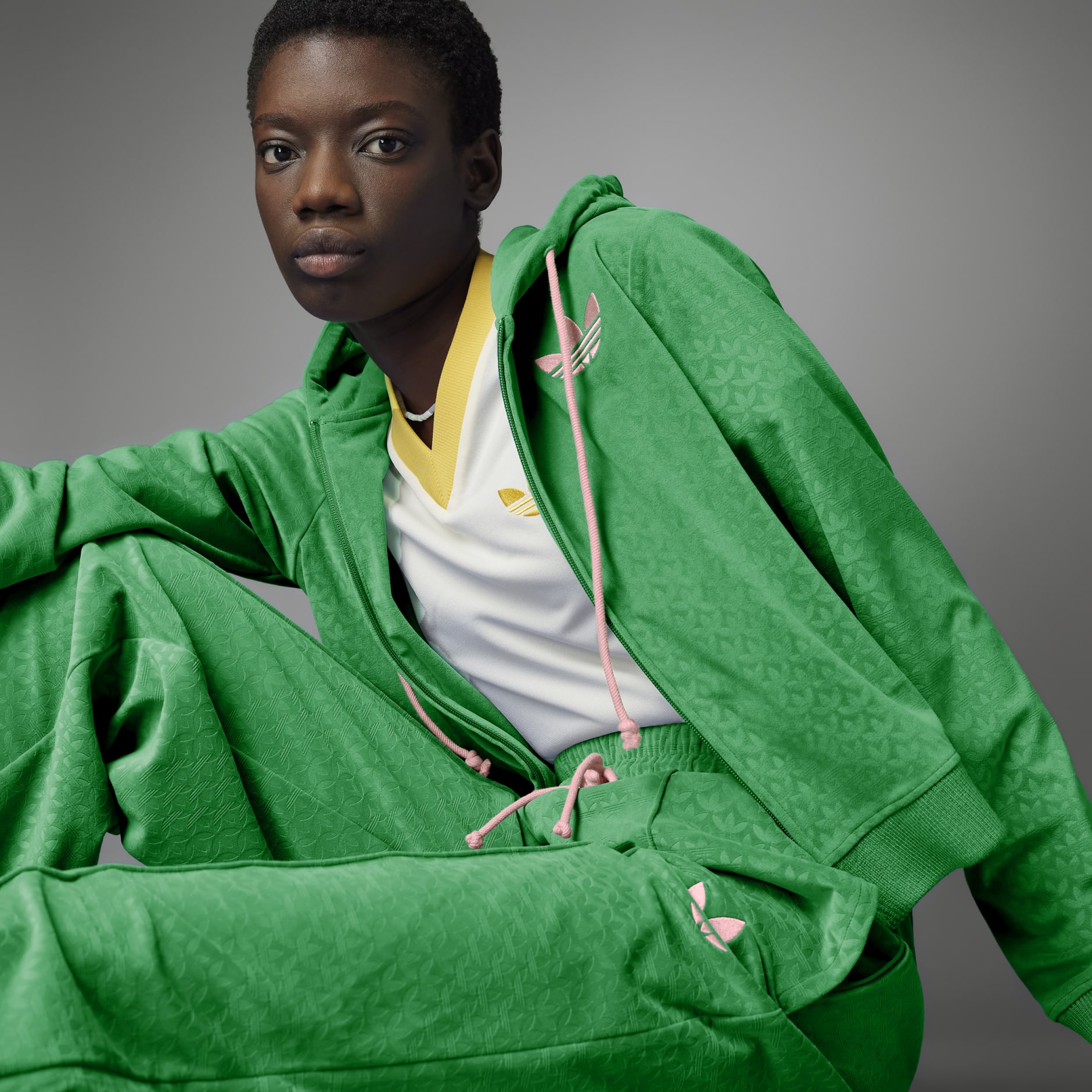 Adicolor 70s Velour Zip Hoodie