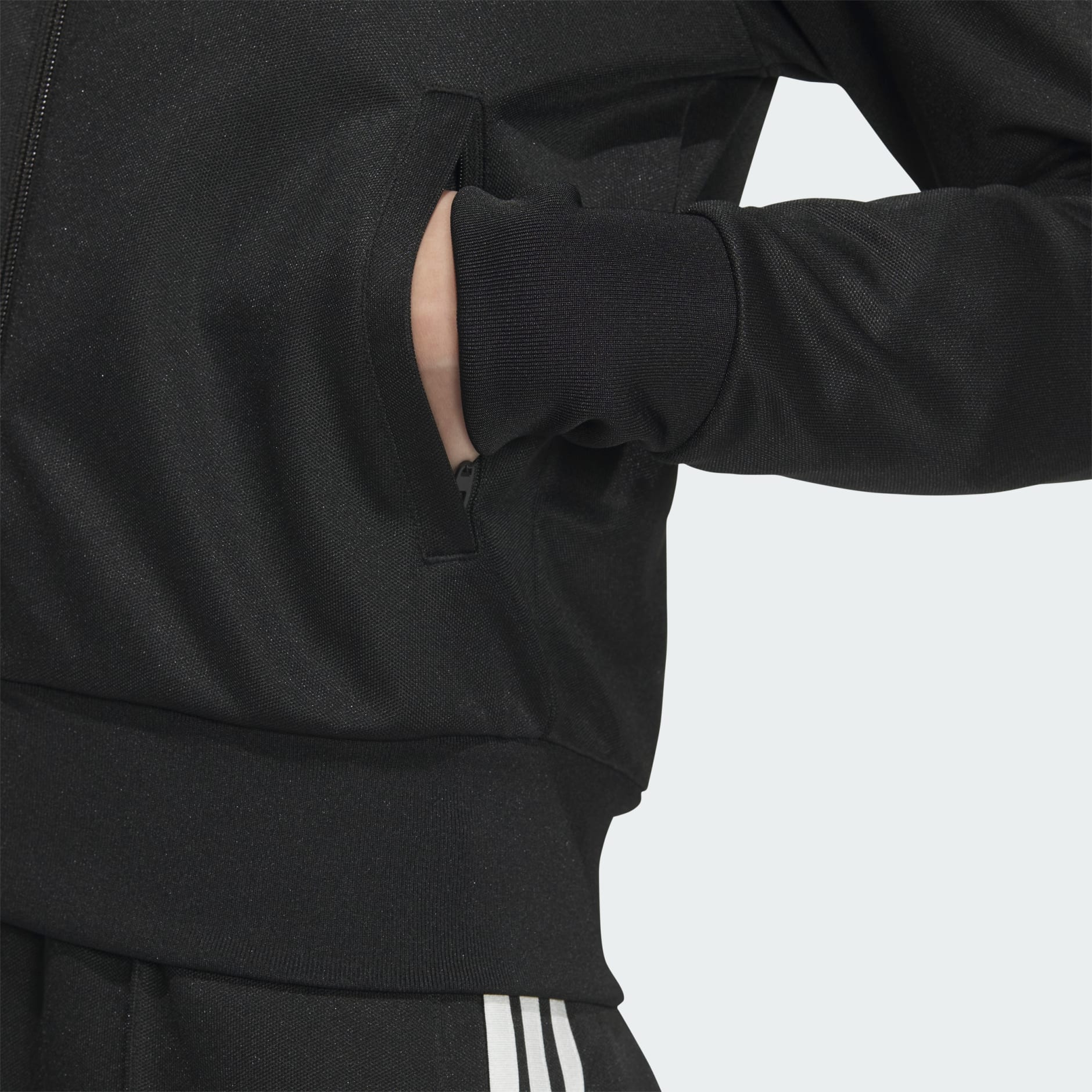 Retro Trefoil Track Top - Black | adidas Hong Kong