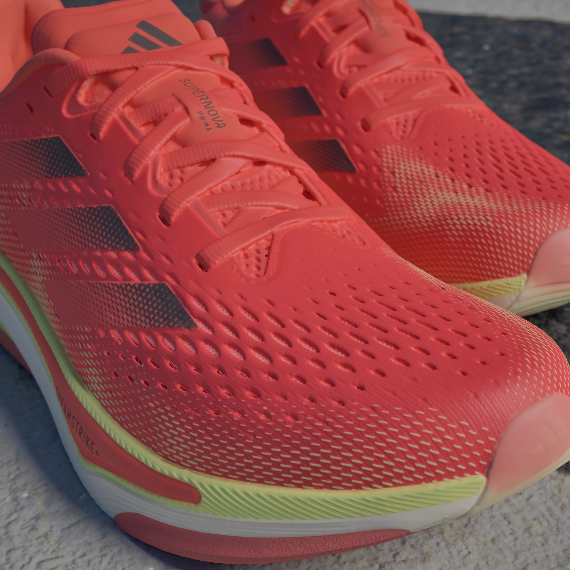 Tenis de Running Supernova Prima
