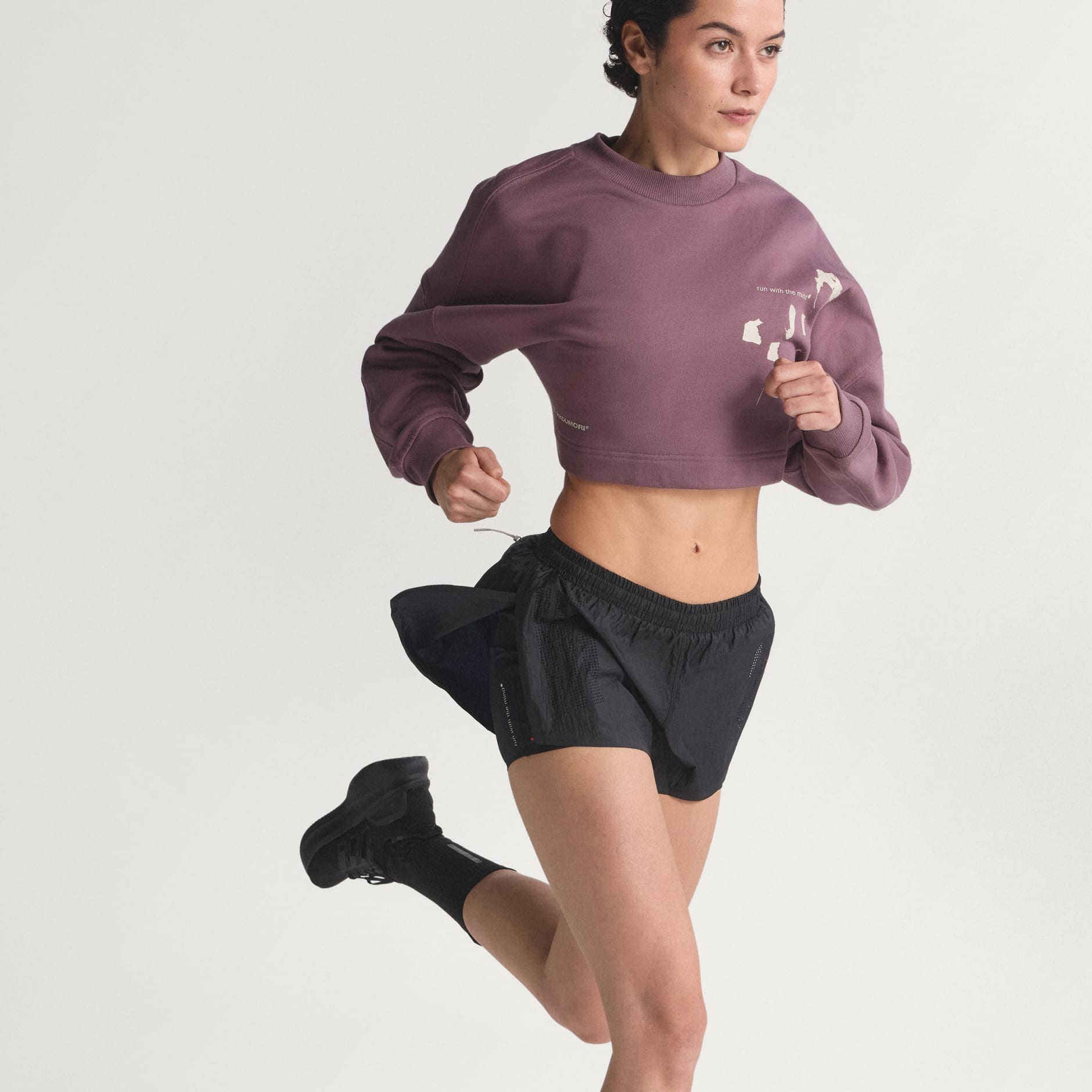 adi365 hk Running Crew