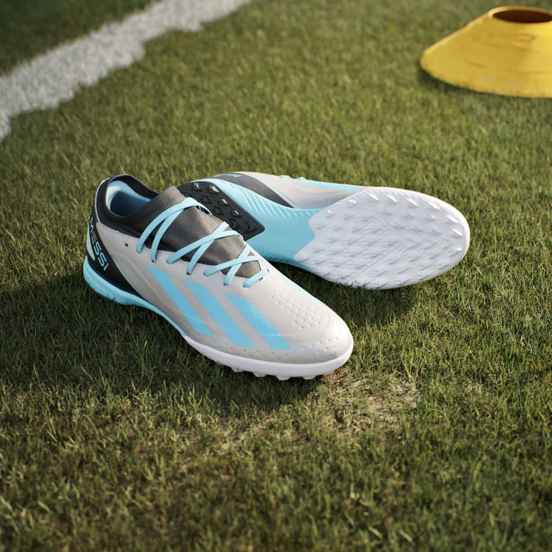 Shoes - X Crazyfast Messi.3 Turf Boots - Silver | adidas Kuwait