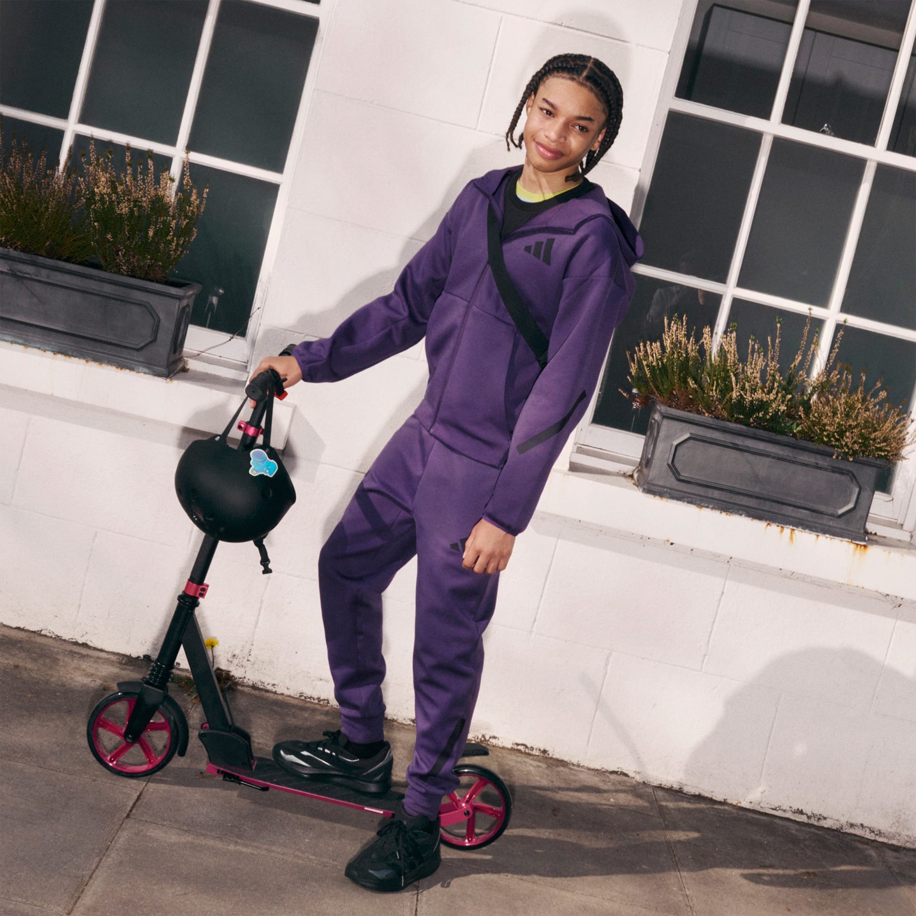 Dječje hlače sa suženim nogavicama adidas Z.N.E.