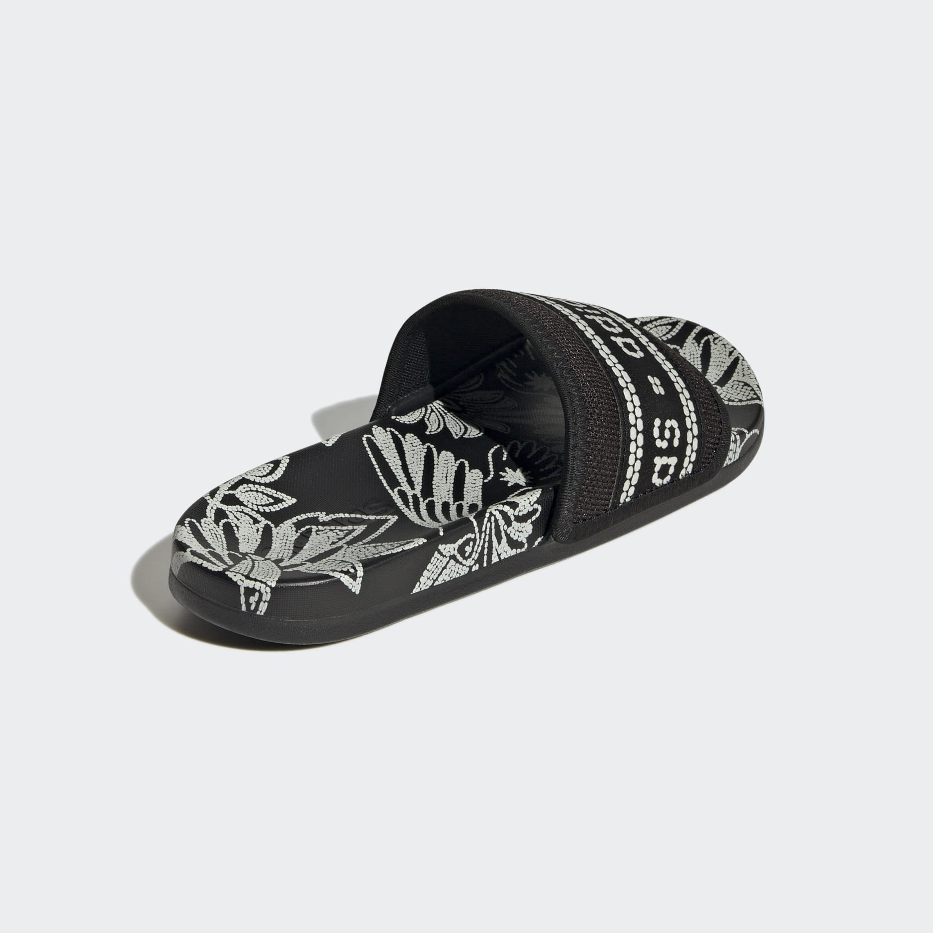 Adilette Comfort Slides
