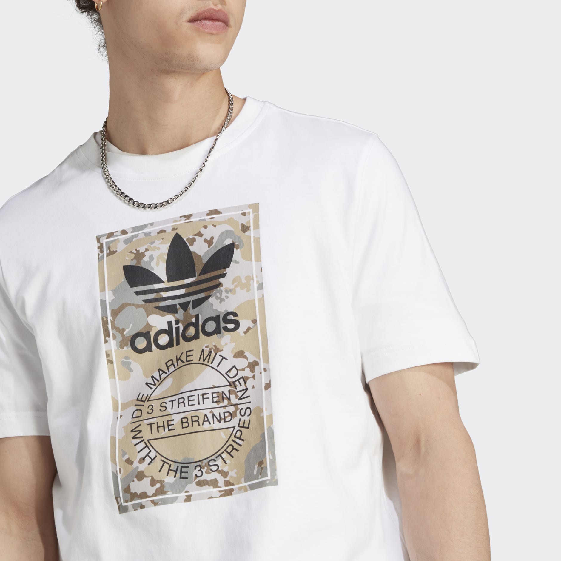 Adidas camo 2024 label tee