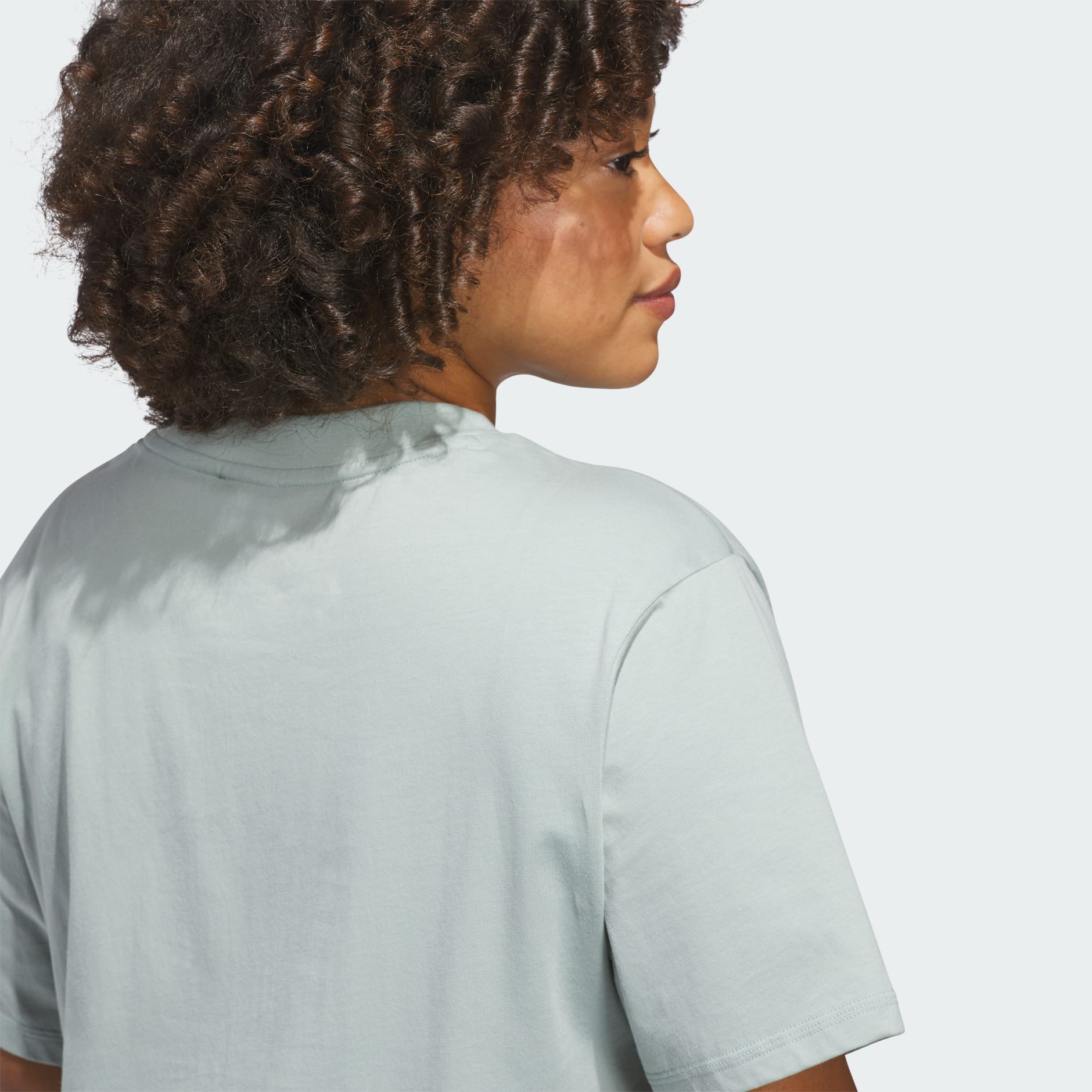 Tricou cu siglă mică (mărime mare)