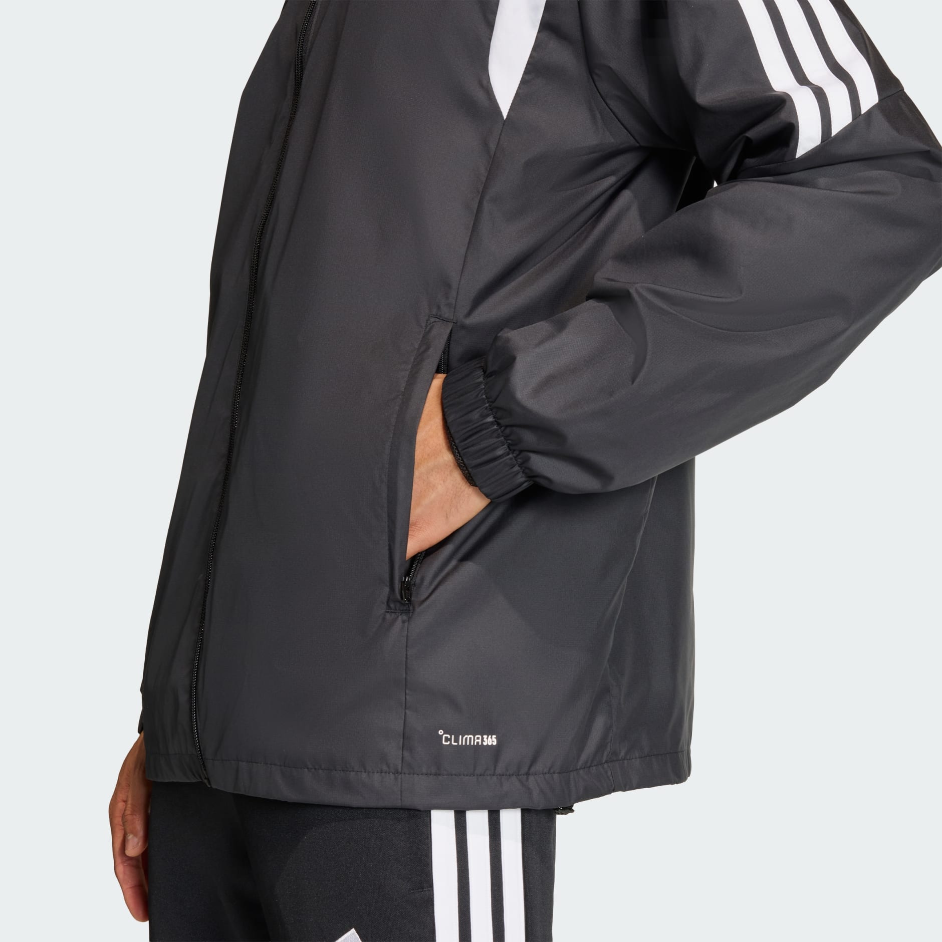 Tiro26 League Windbreaker