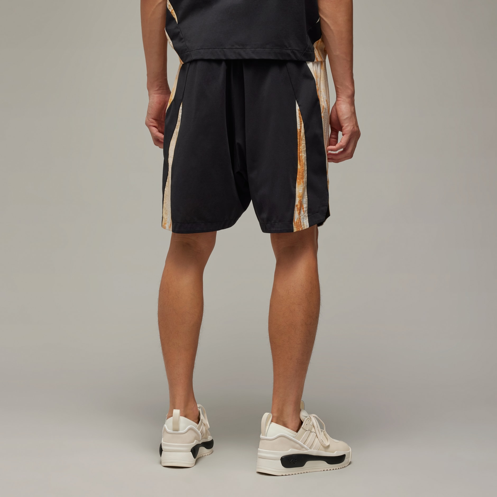 Clothing - Y-3 Rust Dye Shorts - Black | adidas South Africa