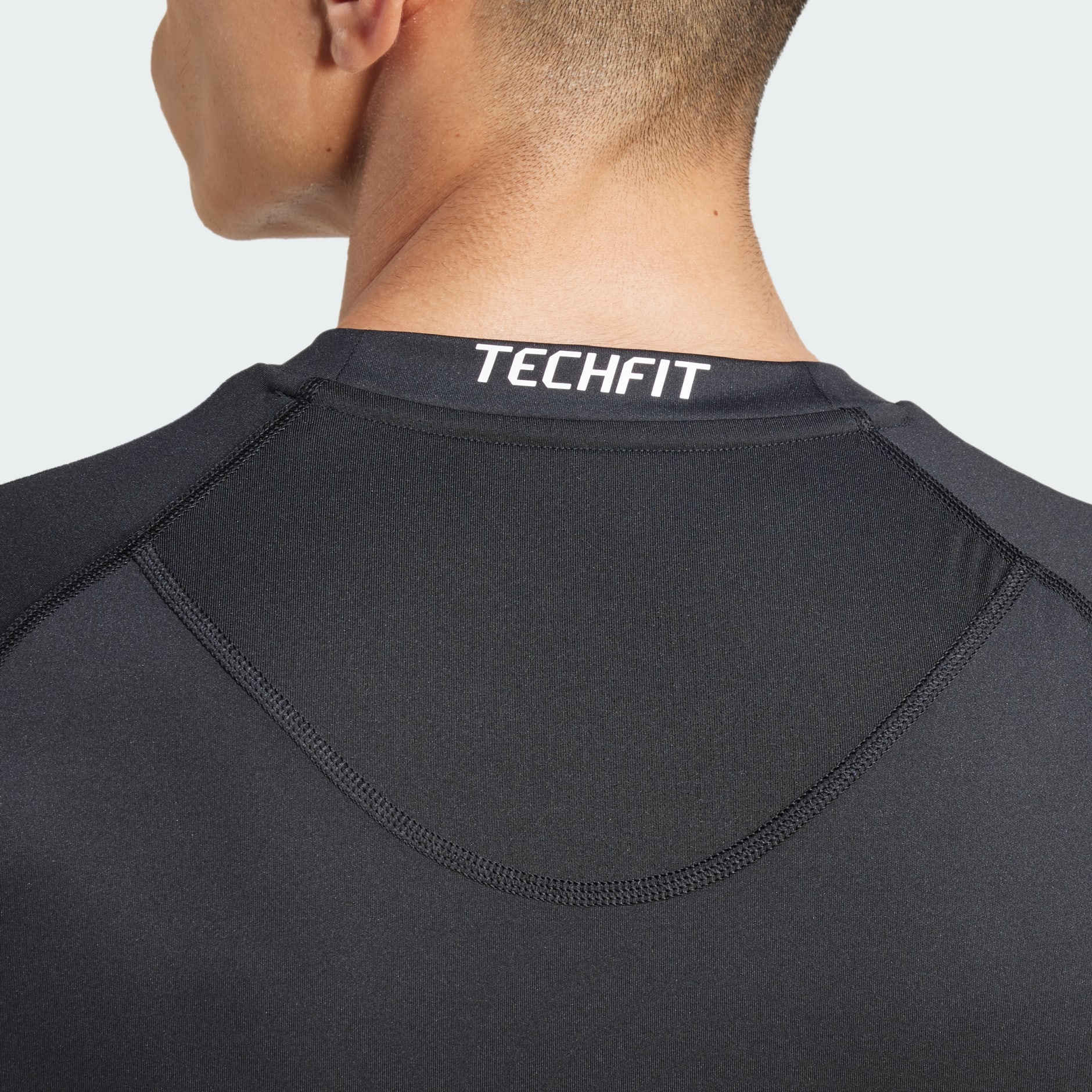 Tricou de antrenament cu compresie și 3 dungi Techfit