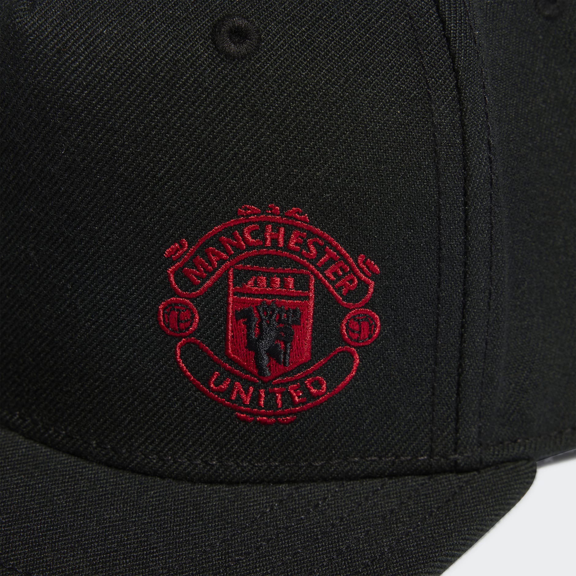 Gorra Manchester United Cierre a Presión