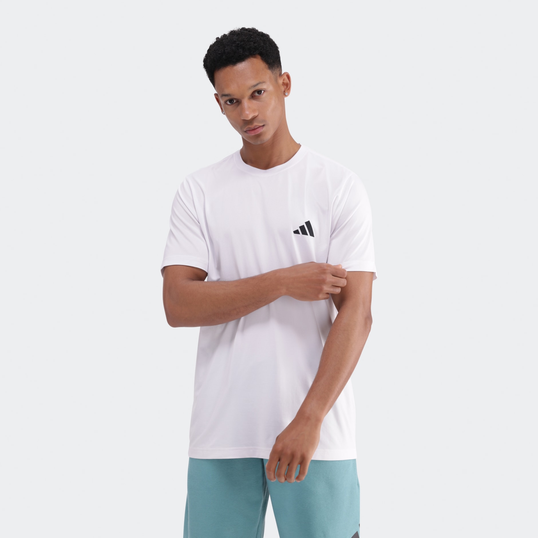 Train Essentials Training T-Shirt