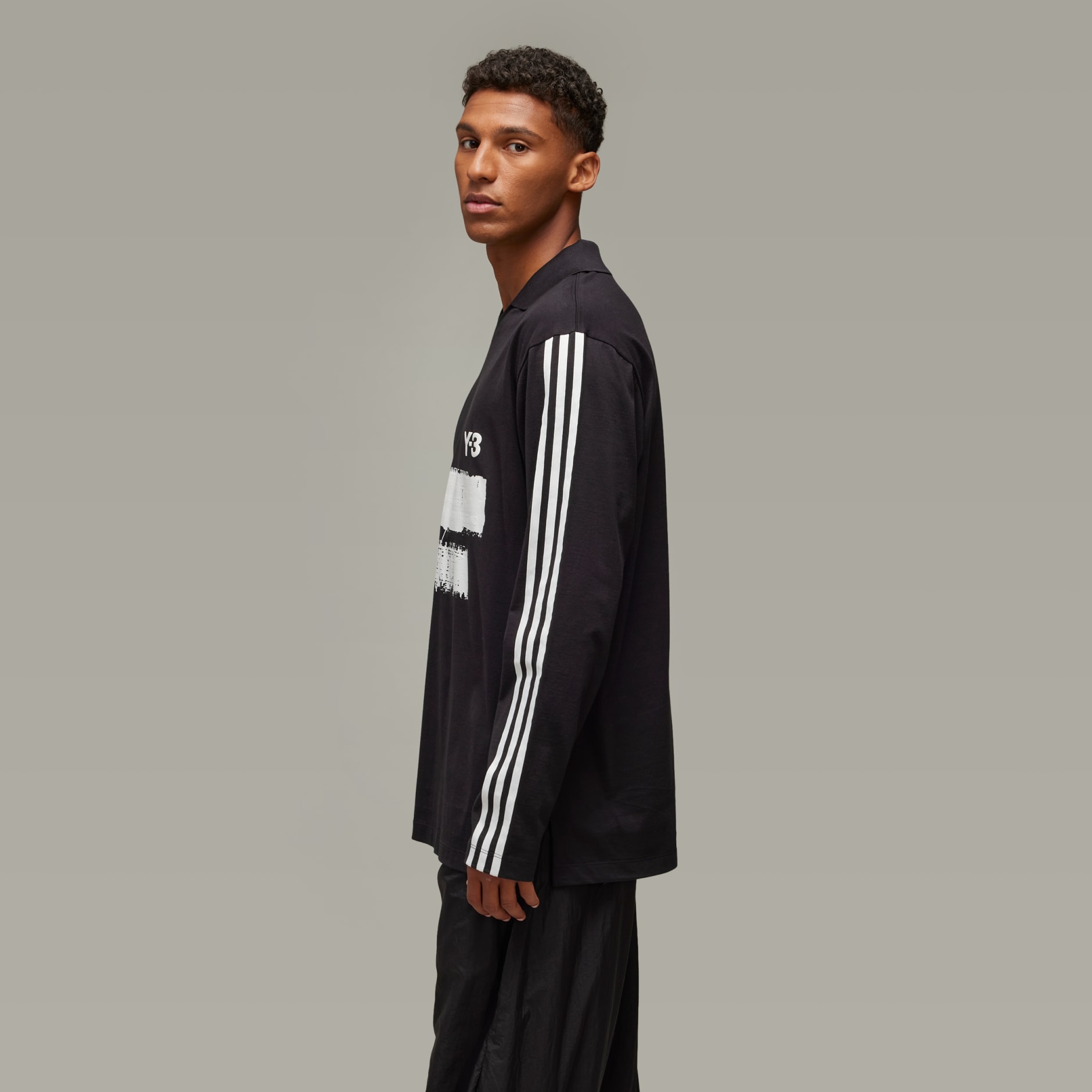 Y-3 Graphic Logo Long Sleeve Tee - Black | adidas Hong Kong