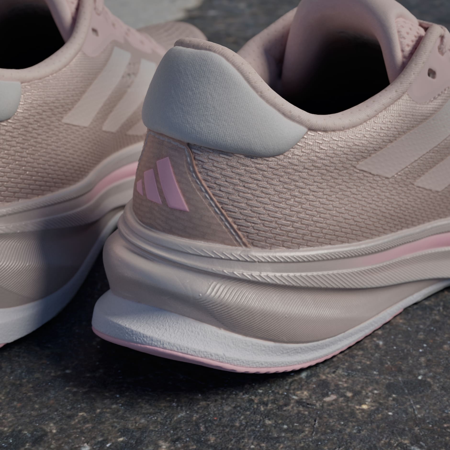 Supernova Rise Running Shoes